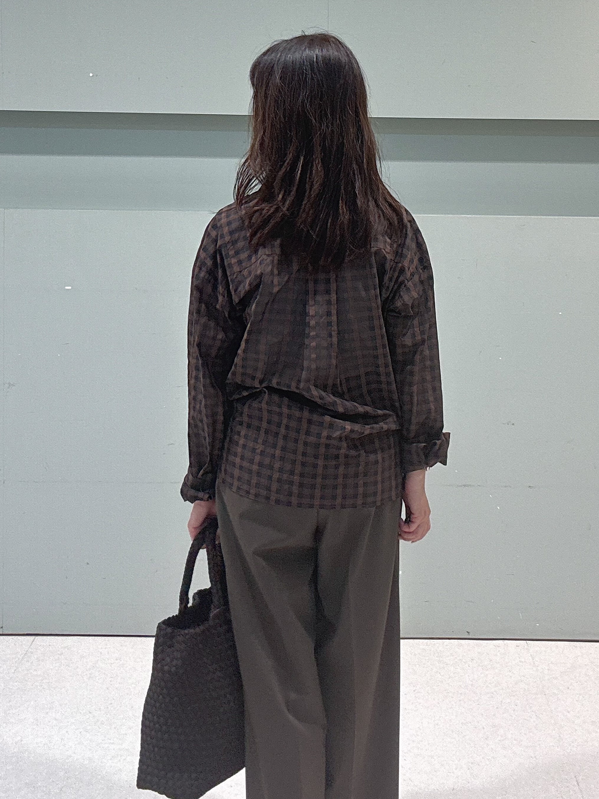 makiさんの「UNTITLED｜【秋映え/羽織り】シアーチェックシャツブラウス」を使ったコーディネート