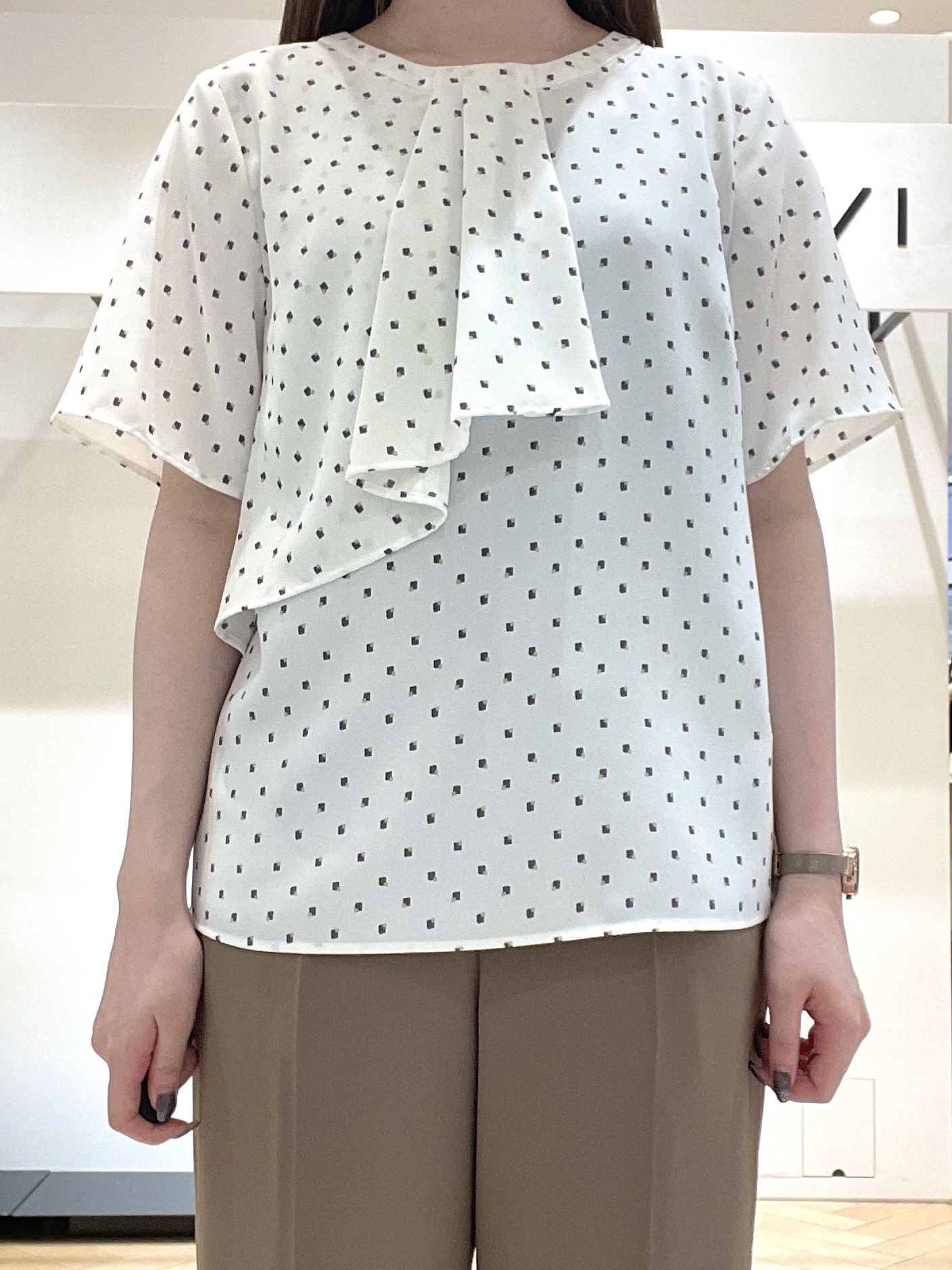 mさんの「INDIVI｜【初秋/UVケア/着る日傘】 テーラードジャケット」を使ったコーディネート