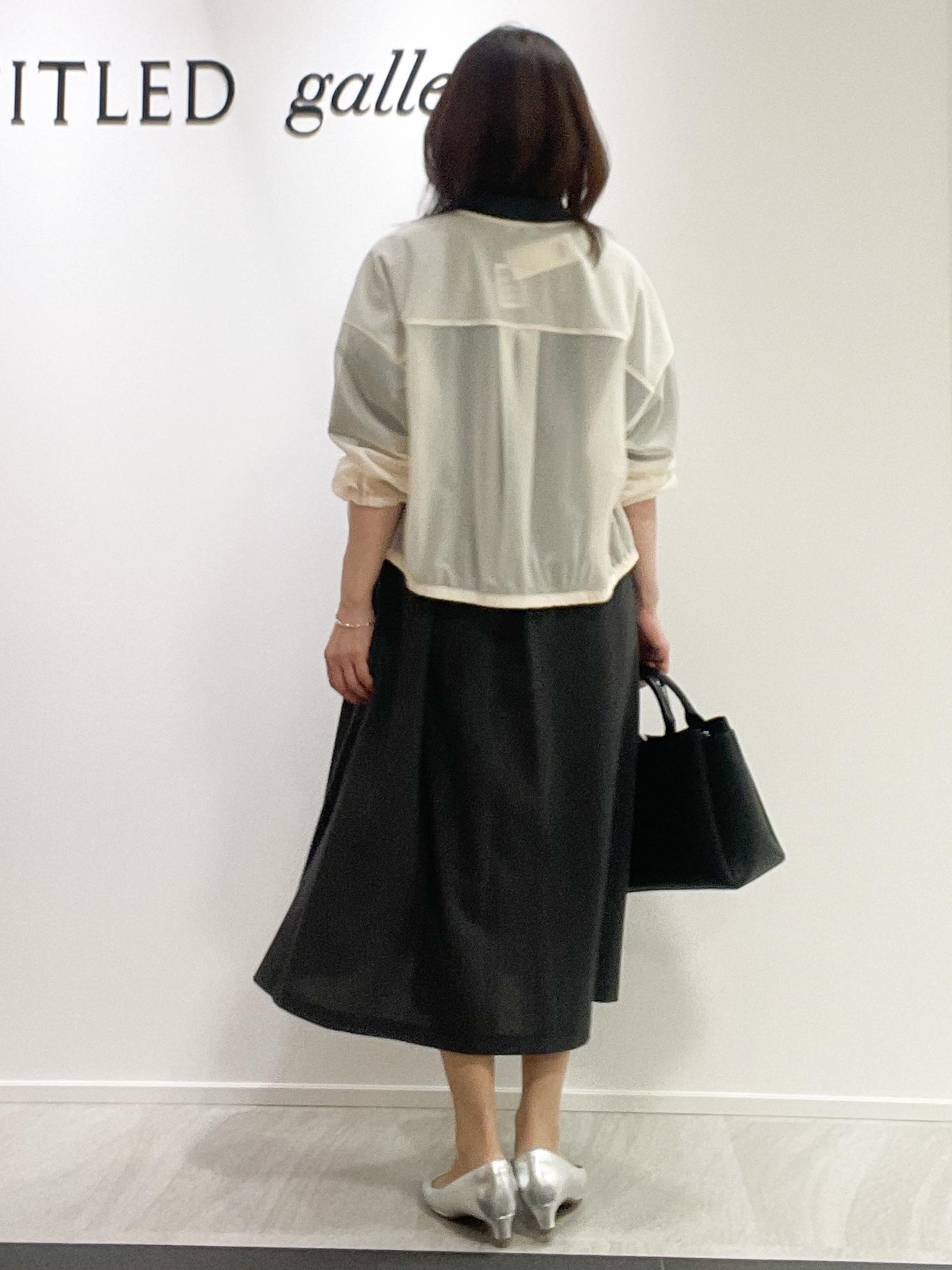 めいさんの「UNTITLED｜【秋羽織り/ジップ】トリコットシアーブラウス」を使ったコーディネート