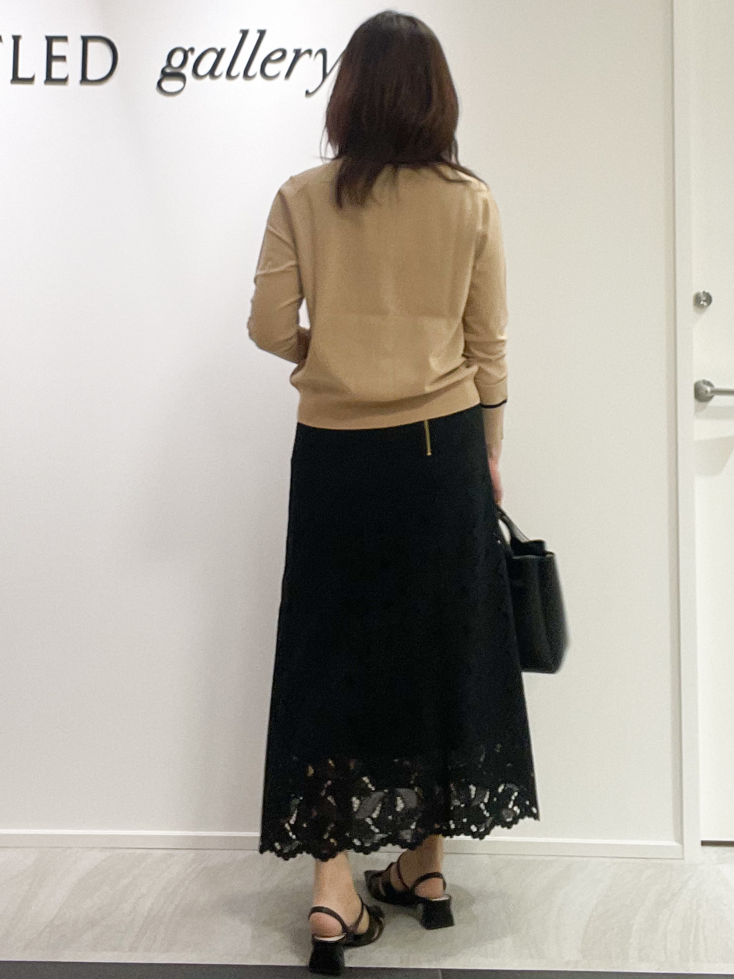 めいさんの「UNTITLED｜【アンサンブル可能/秋羽織り】コンパクトニットカーディガン」を使ったコーディネート