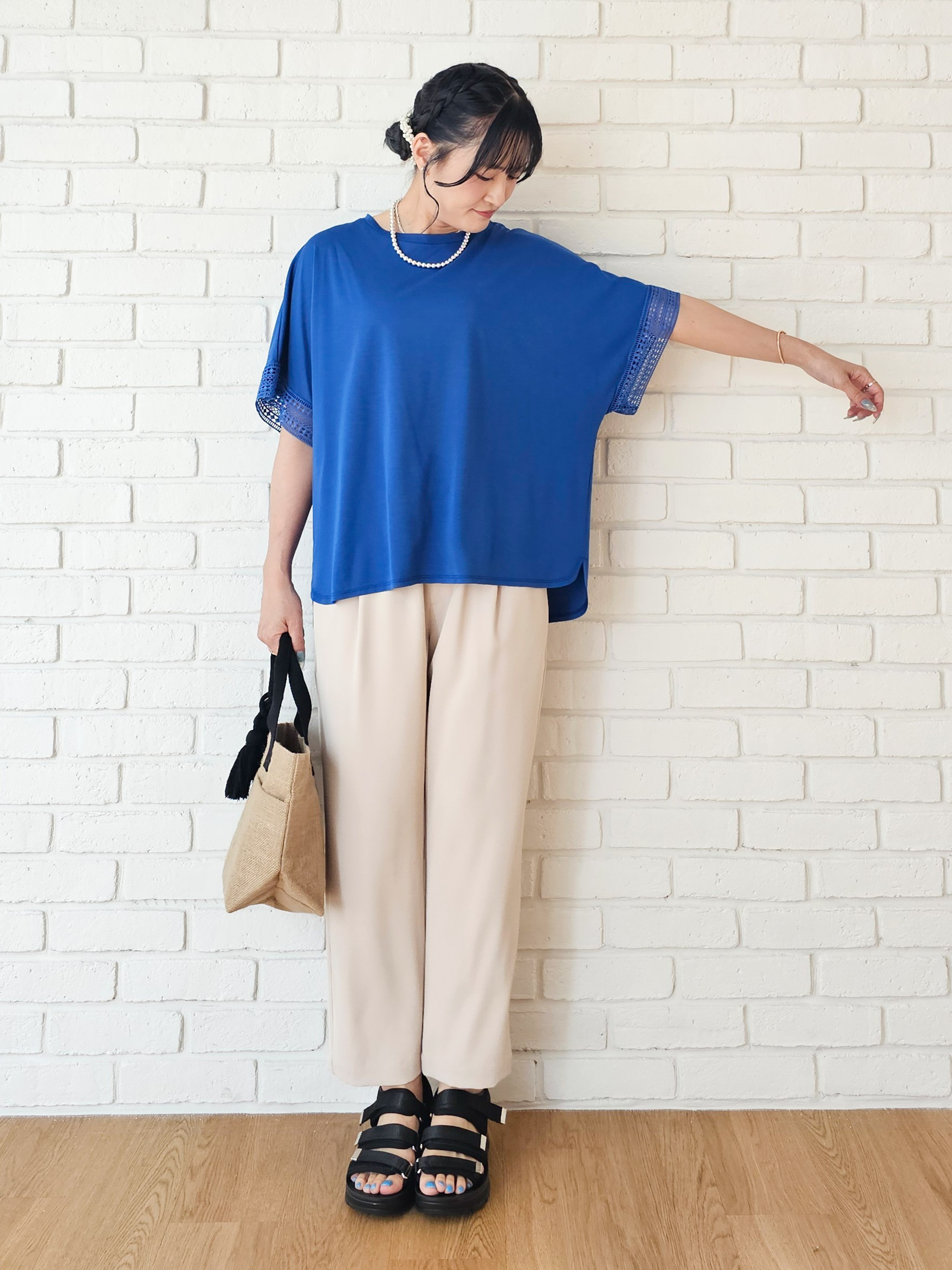 ゆゆさんの「SHOO･LA･RUE｜【UV/洗濯機可/体型カバー】ヒップ周りが隠せる お袖レースTシャツ」を使ったコーディネート