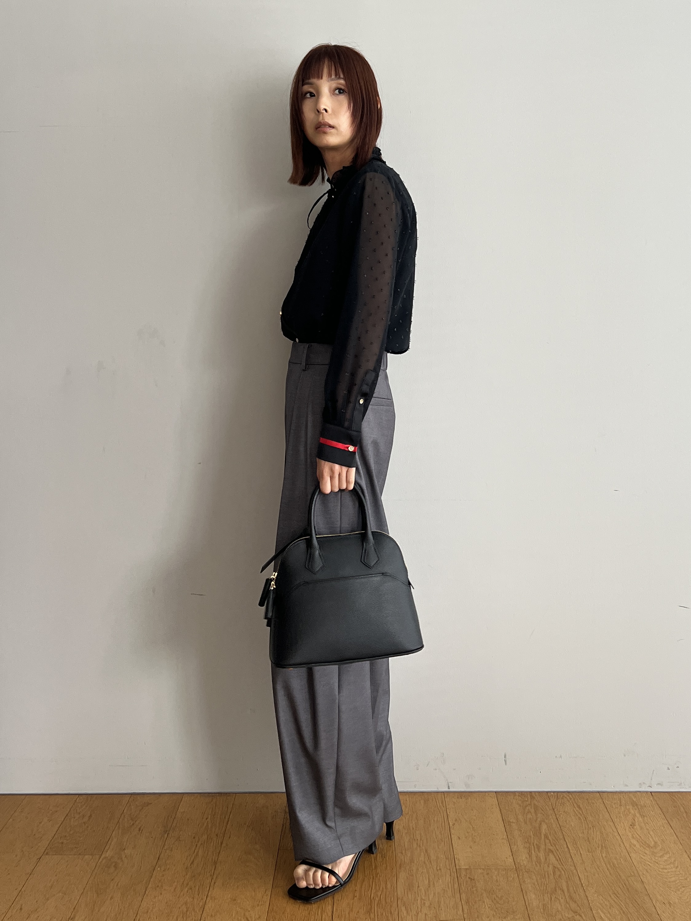 misaさんの「DRESSTERIOR｜【上品見え】フィルムドット ボウタイブラウス」を使ったコーディネート