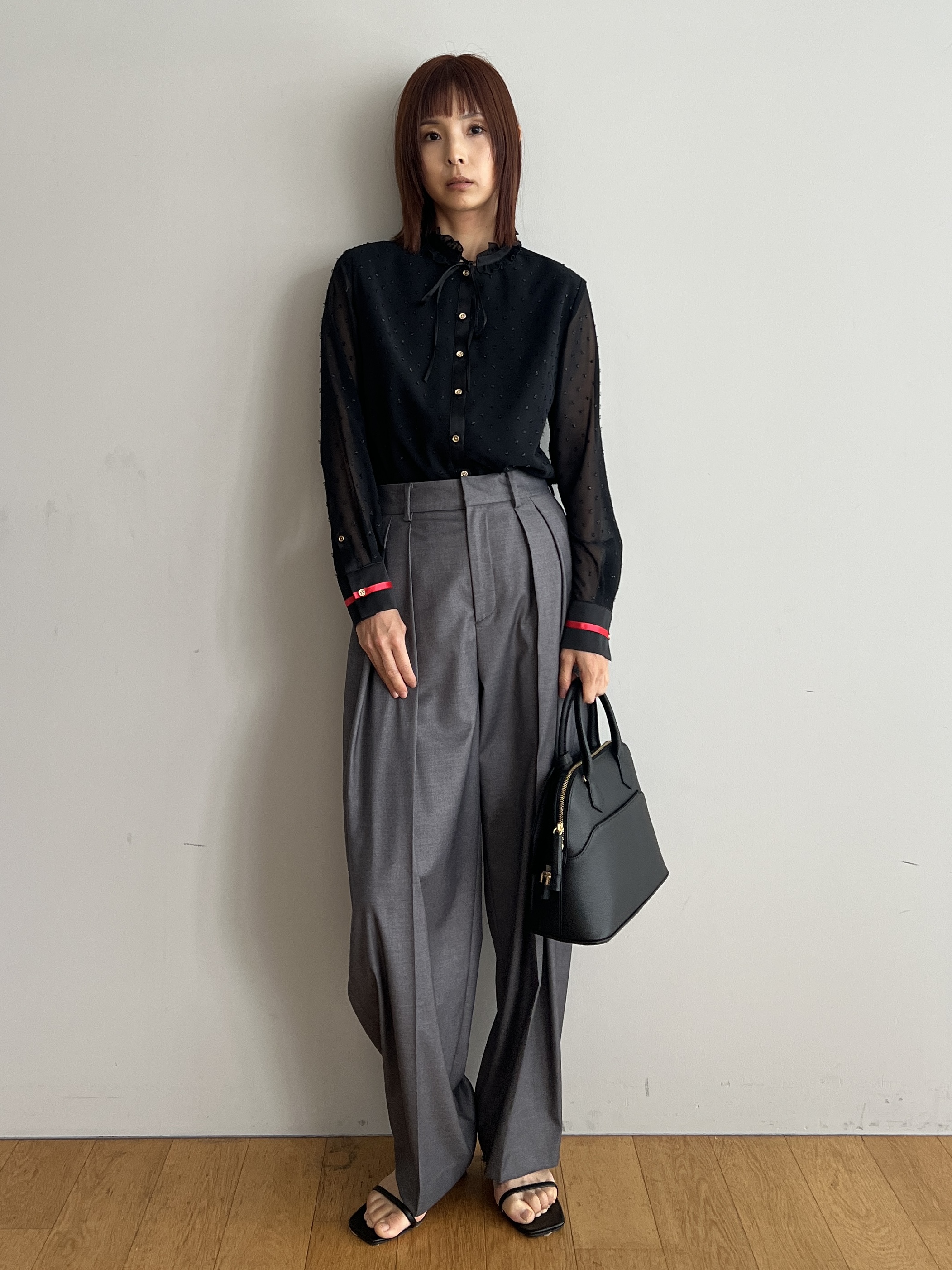 misaさんの「DRESSTERIOR｜【上品見え】フィルムドット ボウタイブラウス」を使ったコーディネート