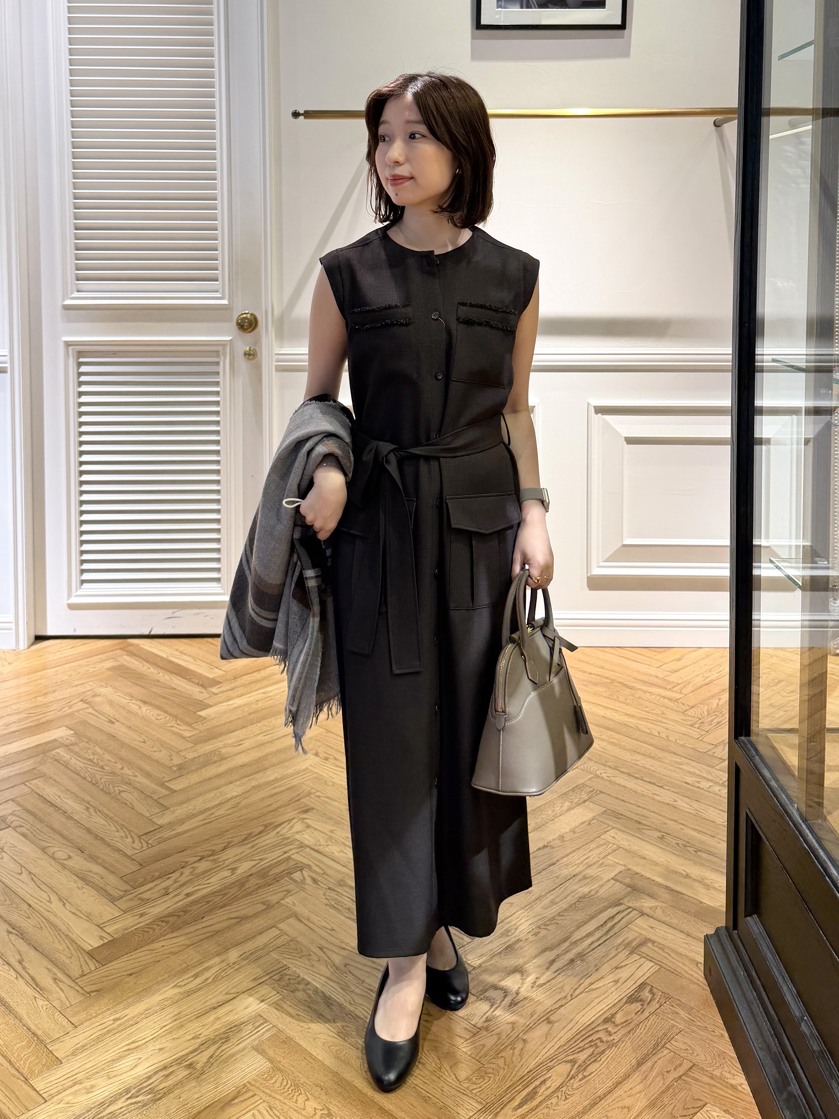 つじ まこさんの「DRESSTERIOR｜【ウォッシャブル】ツイードライクワンピース」を使ったコーディネート
