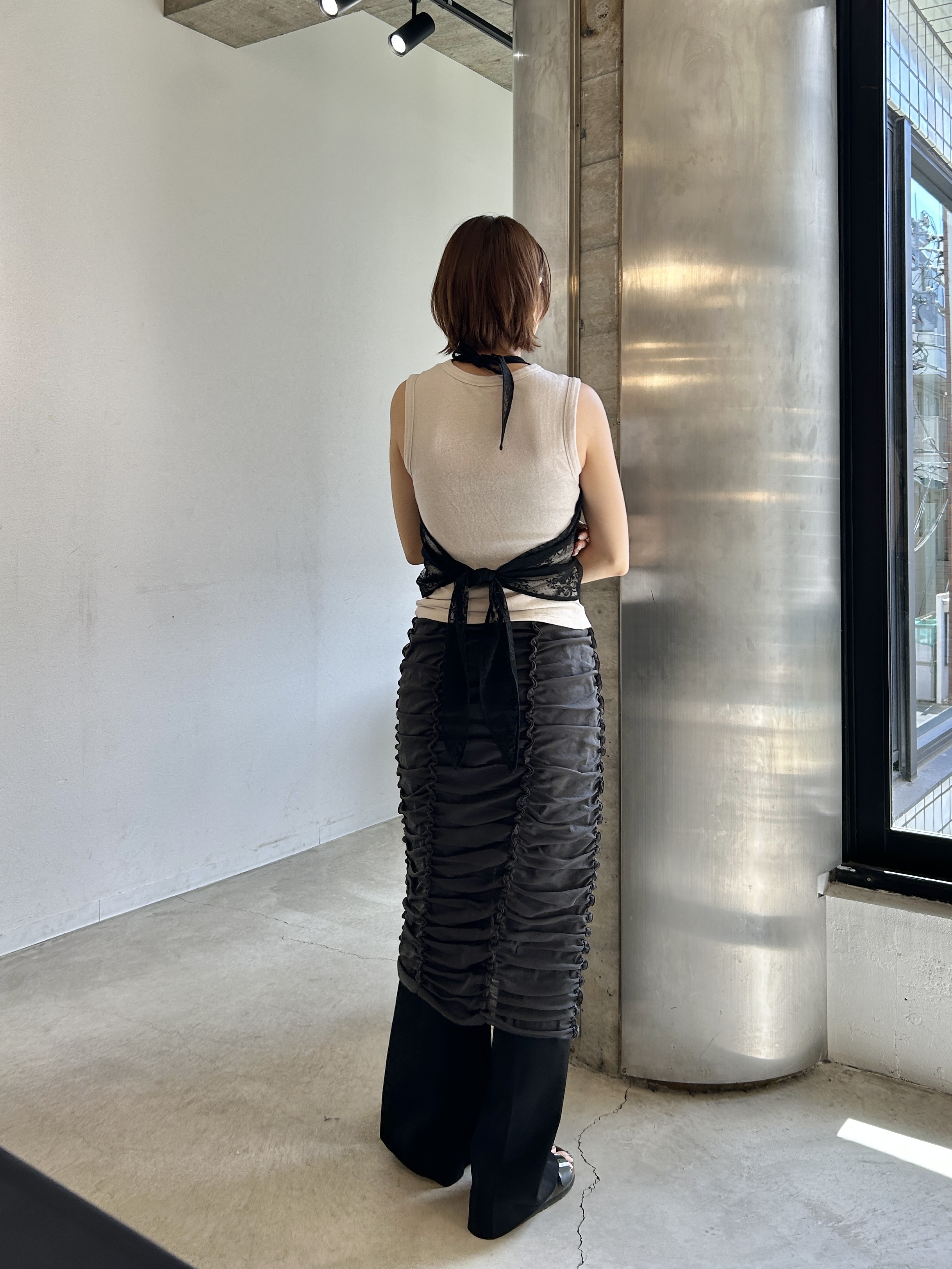harunaさんの「CODE A｜turn up chic trousers」を使ったコーディネート