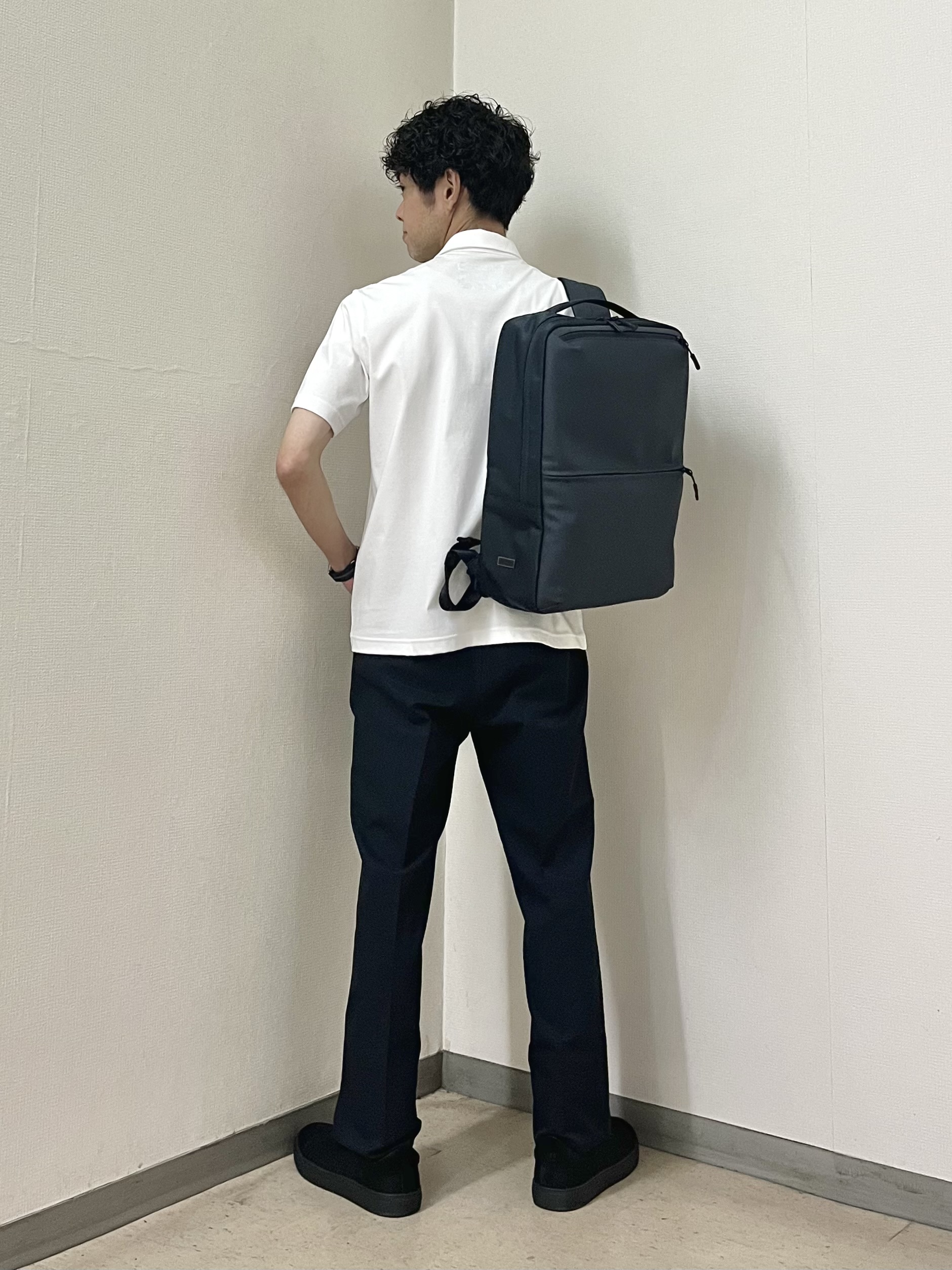 URAさんの「TAKEO KIKUCHI｜【接触冷感】アイスクリアコットン ワンポイント ポロシャツ」を使ったコーディネート