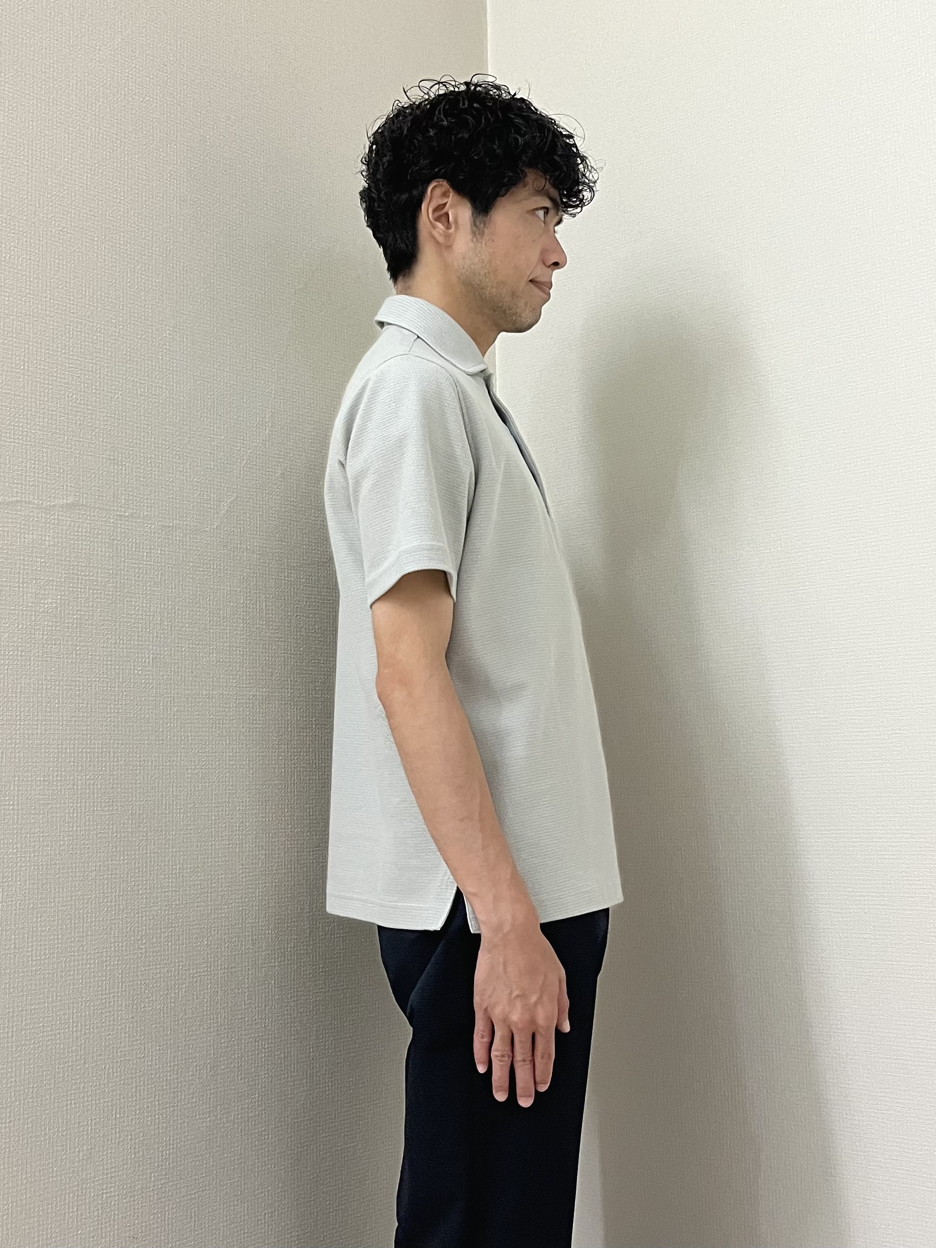 URAさんの「TAKEO KIKUCHI｜【抗菌防臭】ステイフレッシュ ポロシャツ」を使ったコーディネート
