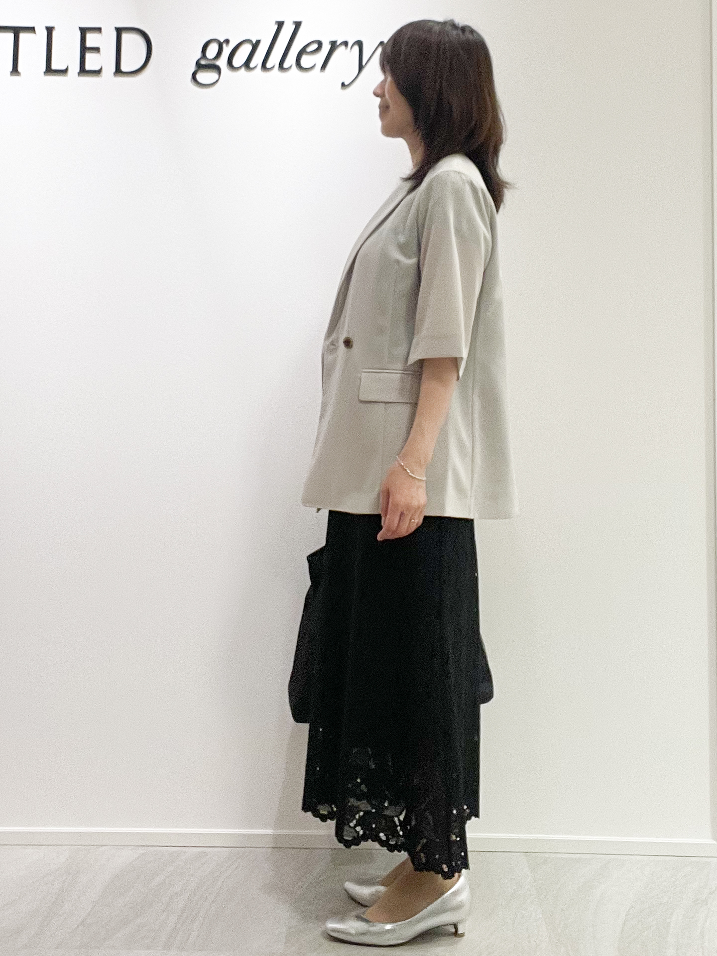 めいさんの「UNTITLED｜【秋の通勤羽織/セットアップ可/UVカット】エアリークール半袖ジャケット」を使ったコーディネート