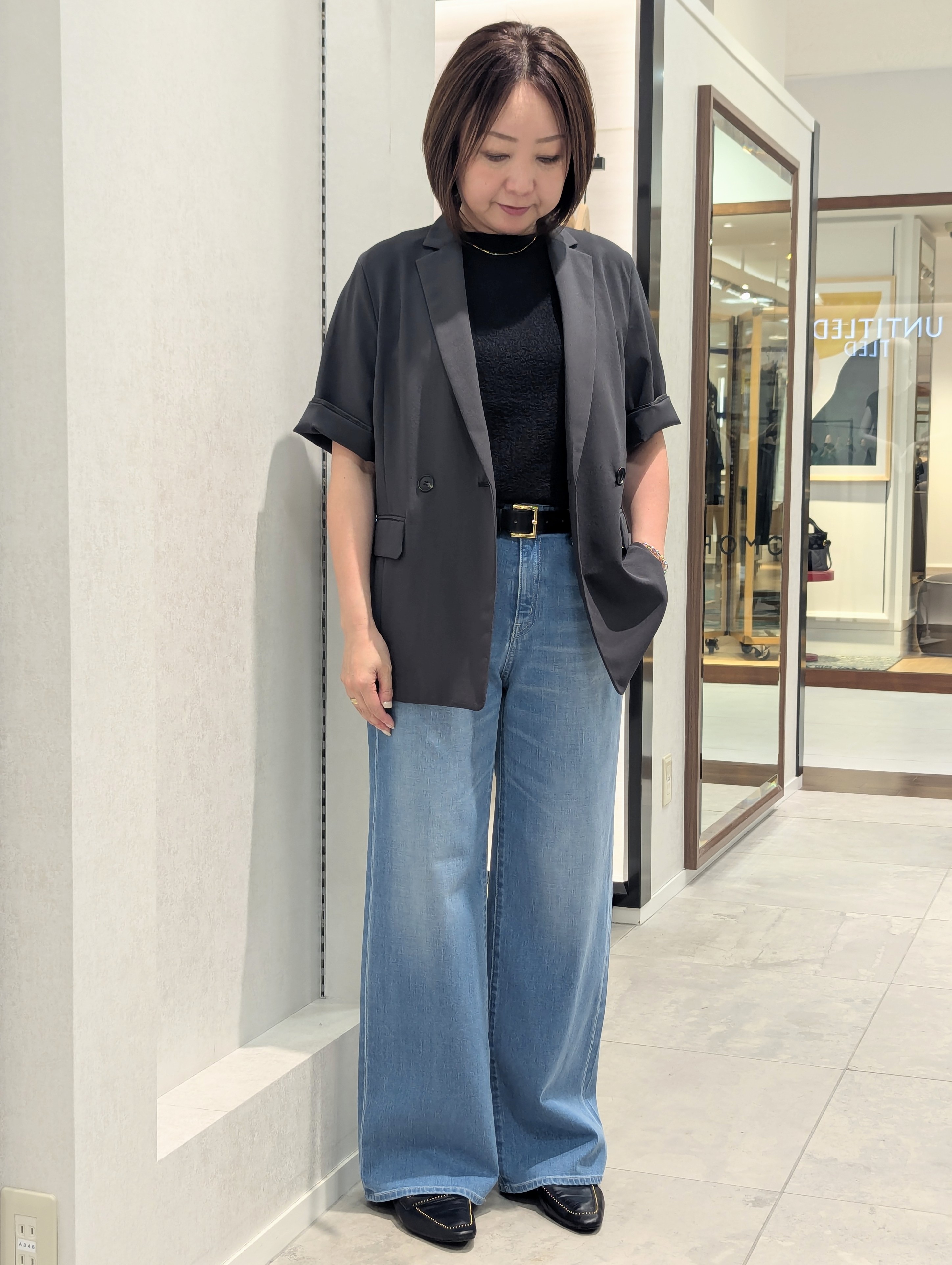 odaさんの「UNTITLED｜【秋の通勤羽織/セットアップ可/UVカット】エアリークール半袖ジャケット」を使ったコーディネート