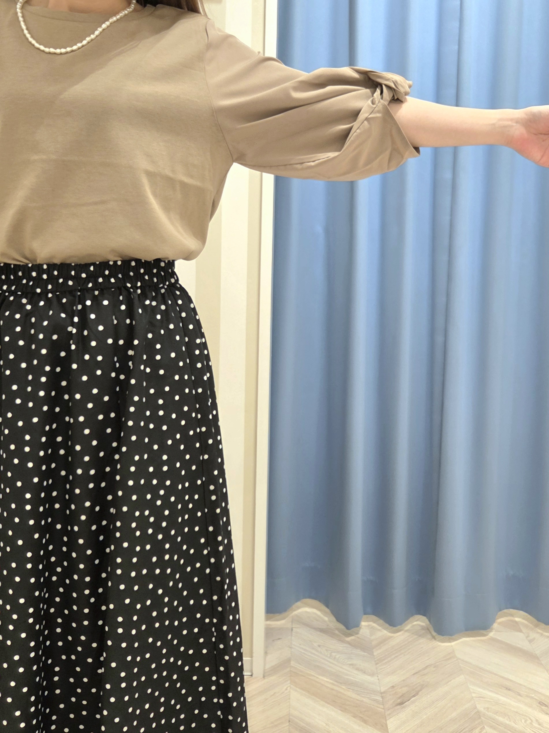 Ikumiさんの「SHOO･LA･RUE｜【S-LL/洗濯機可/二の腕カバー】楽に上品見え ツイストスリーブトップス」を使ったコーディネート