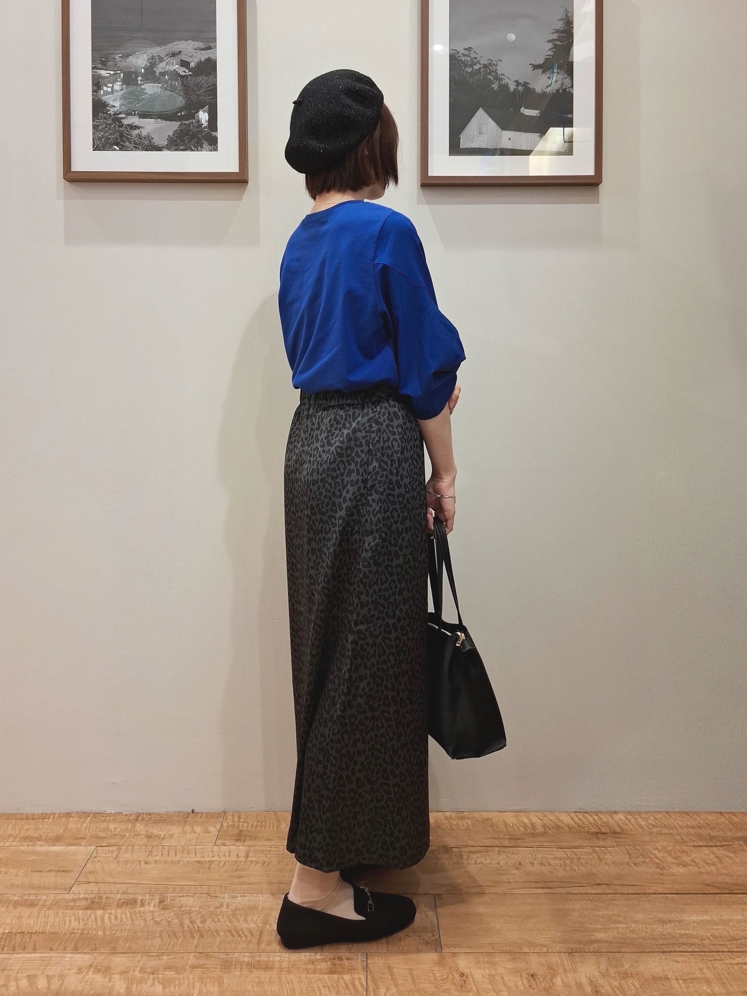 まあるさんの「SHOO･LA･RUE｜【S-LL/洗濯機可/二の腕カバー】楽に上品見え ツイストスリーブトップス」を使ったコーディネート