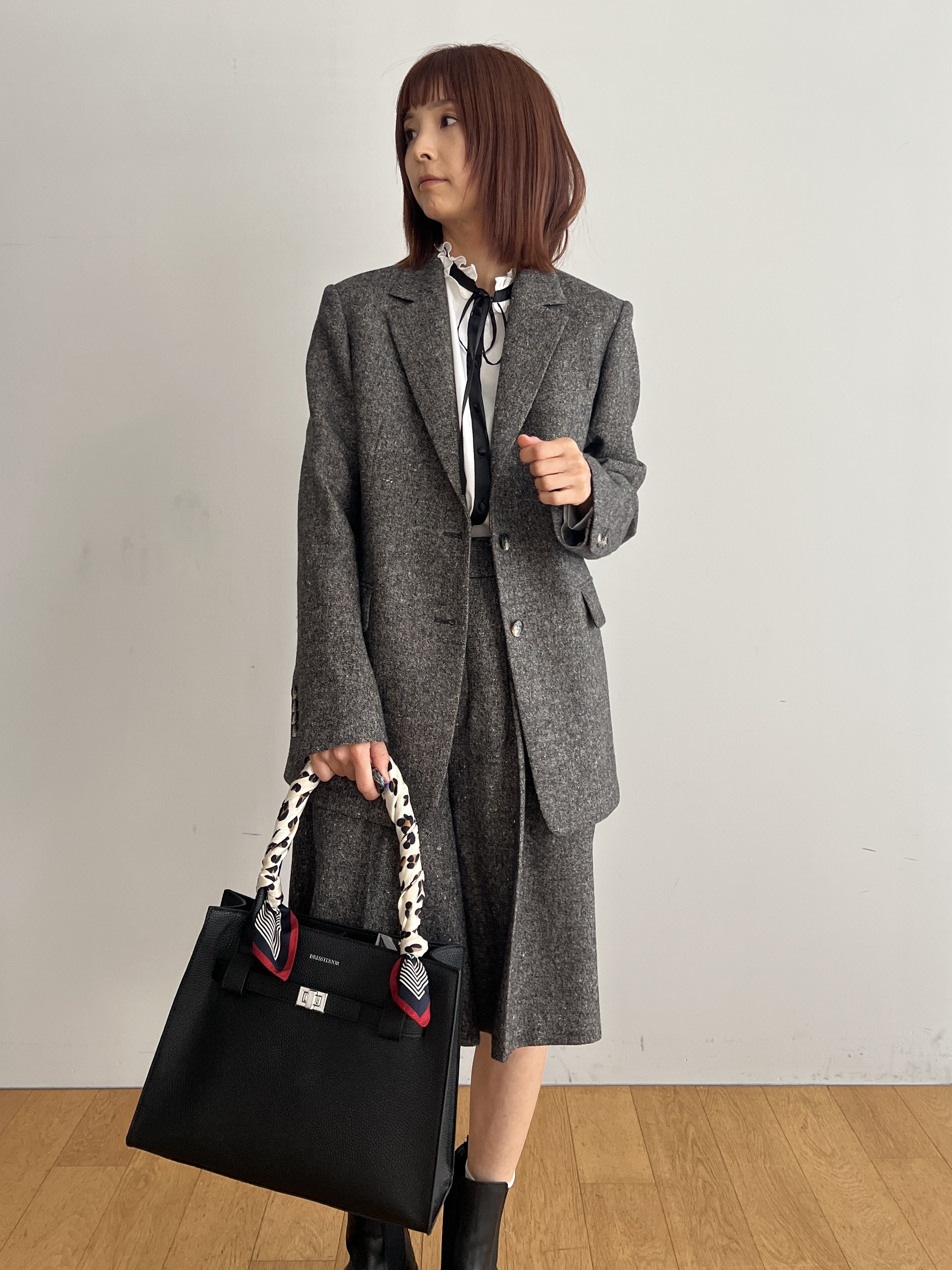 misaさんの「DRESSTERIOR｜【セットアップ可】ネップツイードバミューダパンツ」を使ったコーディネート