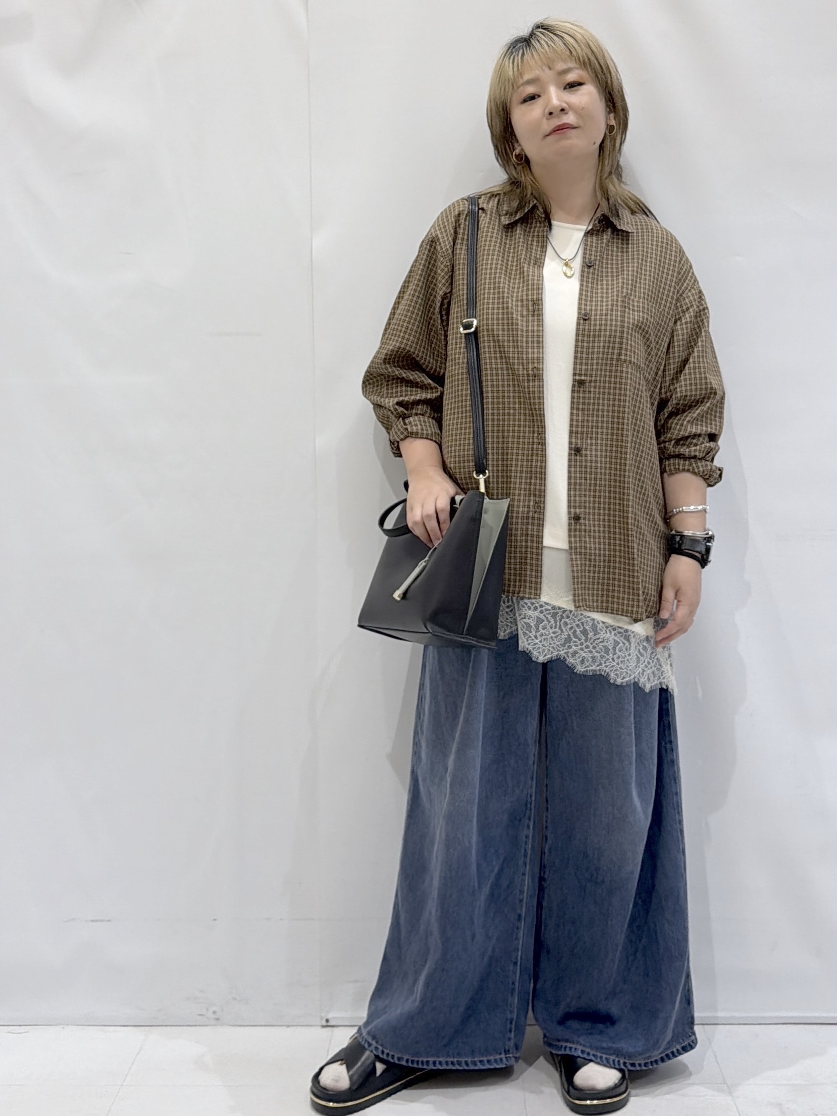 かんなさんの「OPAQUE.CLIP｜チェック柄シャツ【洗濯機OK】」を使ったコーディネート