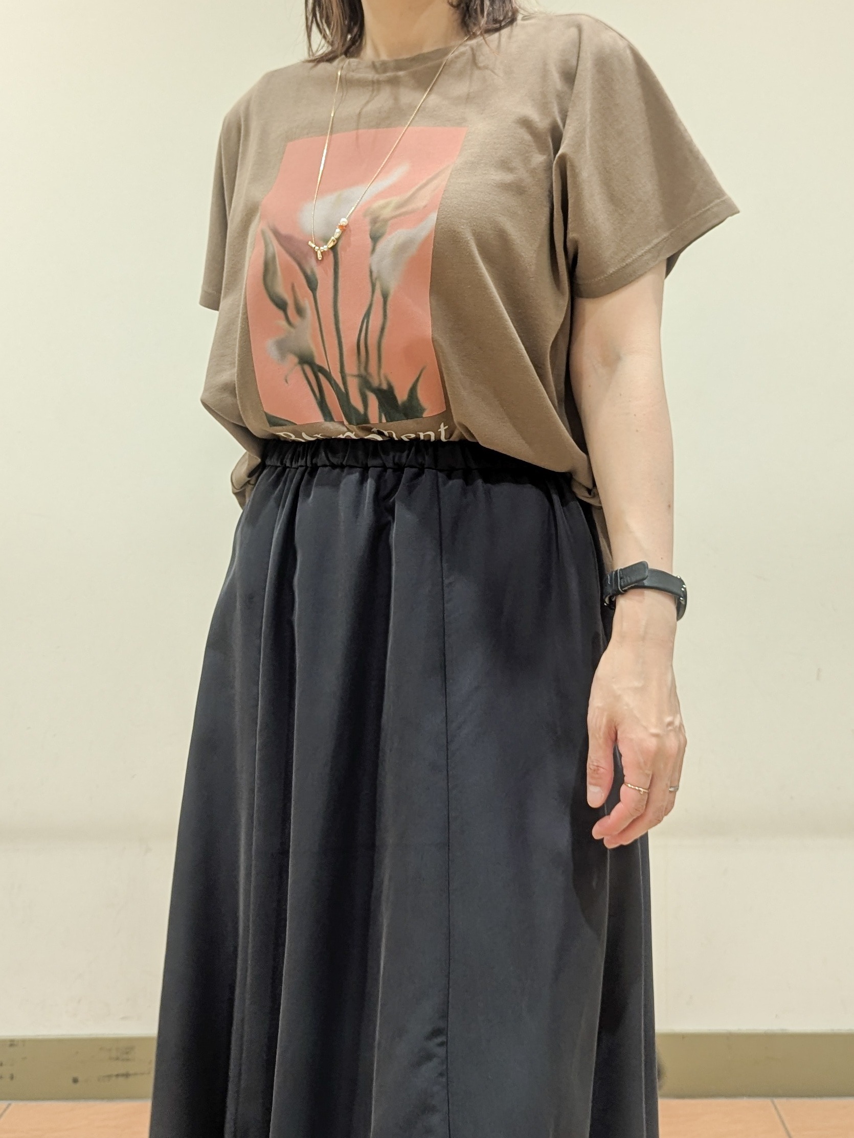 Miさんの「OPAQUE.CLIP｜フォトプリントTシャツ【洗濯機OK】」を使ったコーディネート