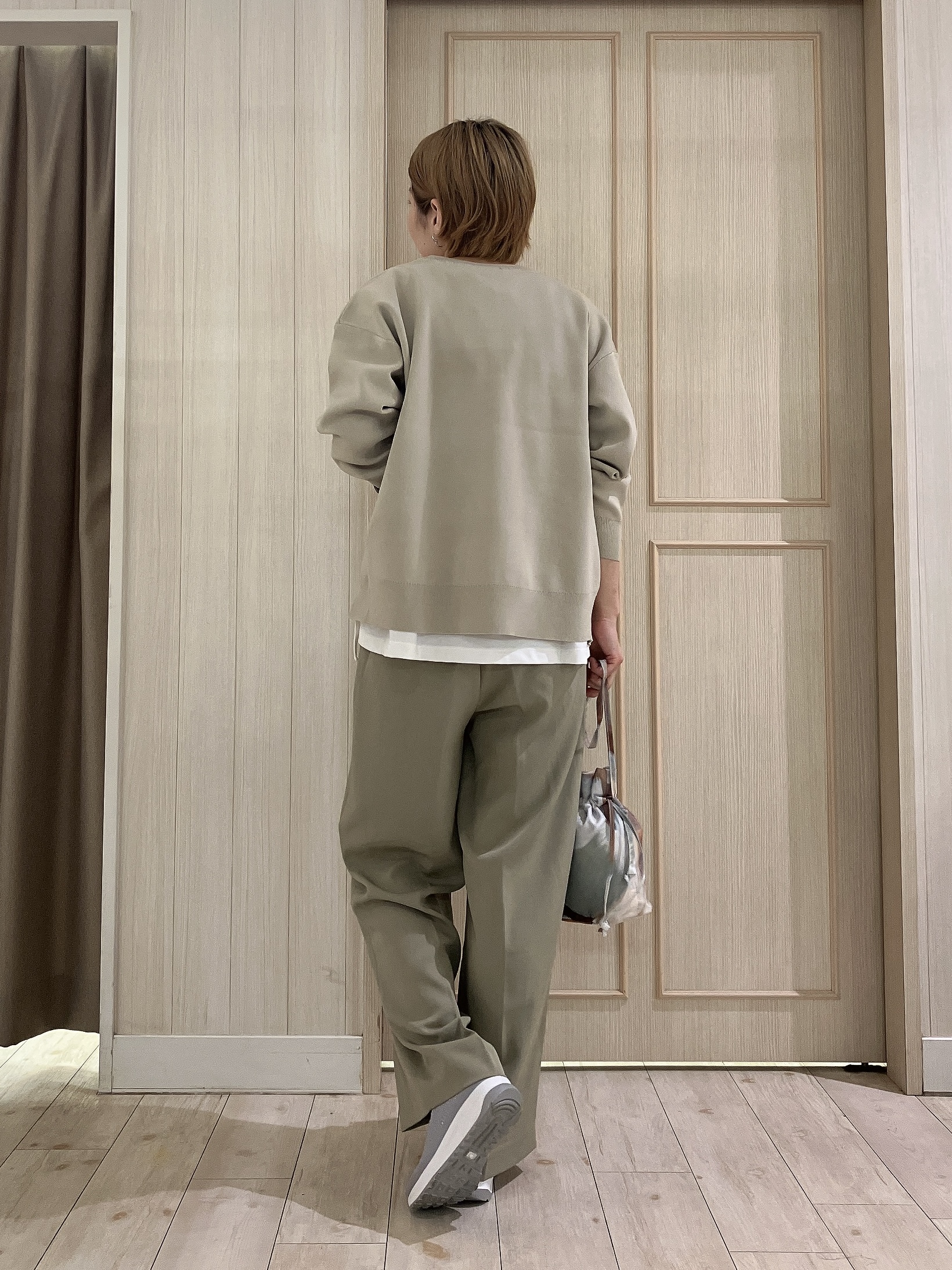 Turnerさんの「SHOO･LA･RUE｜【セットアップ可/洗濯機可】軽やかに羽織れる スポンディッシュ ニットカーディガン」を使ったコーディネート
