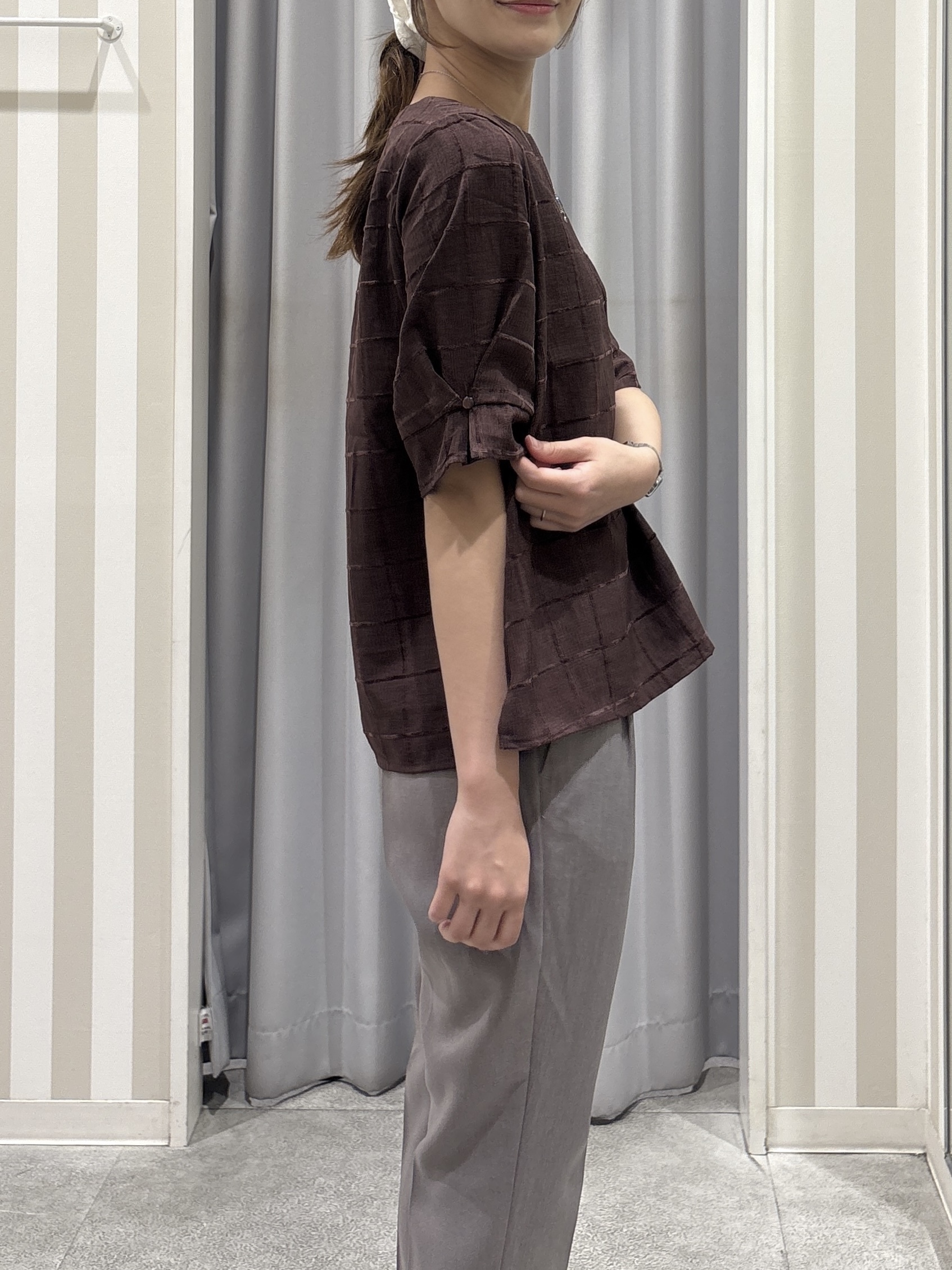 Rikaさんの「SHOO･LA･RUE｜【セットアップ可/S-LL】1枚で秋気分 モールチェックタックスリーブ ブラウス」を使ったコーディネート