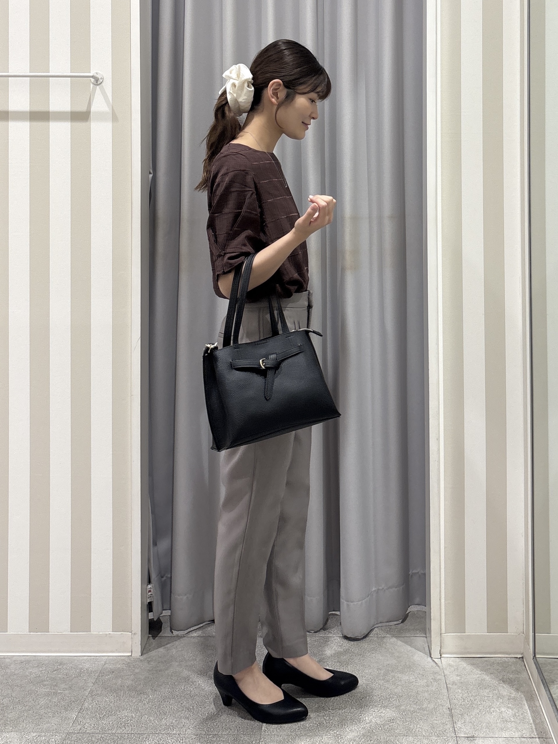 Rikaさんの「SHOO･LA･RUE｜【セットアップ可/S-LL】1枚で秋気分 モールチェックタックスリーブ ブラウス」を使ったコーディネート