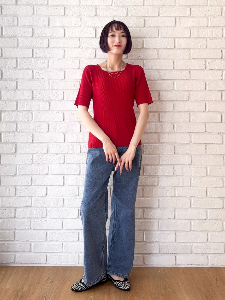 𝐜𝐡𝐢𝐤𝐚さんの「SHOO･LA･RUE｜【毛玉になりにくい/洗濯機可/S-LL】大人上品な 5分袖スクエアトップス」を使ったコーディネート