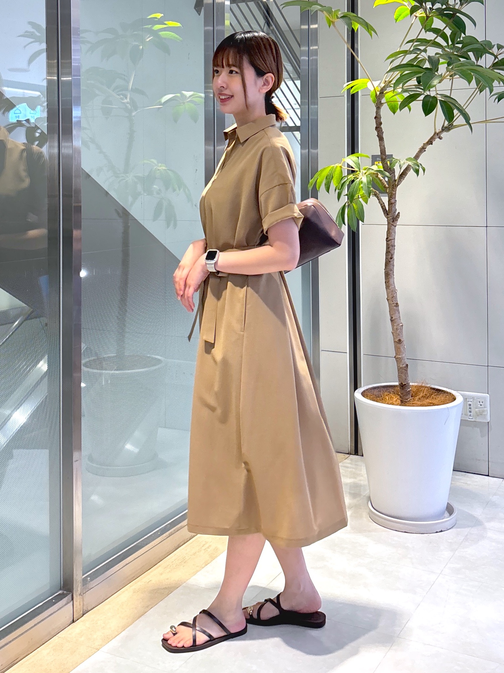 yukaさんの「UNTITLED｜【初秋も活躍/UVカット/接触冷感】エアリークールワンピース」を使ったコーディネート