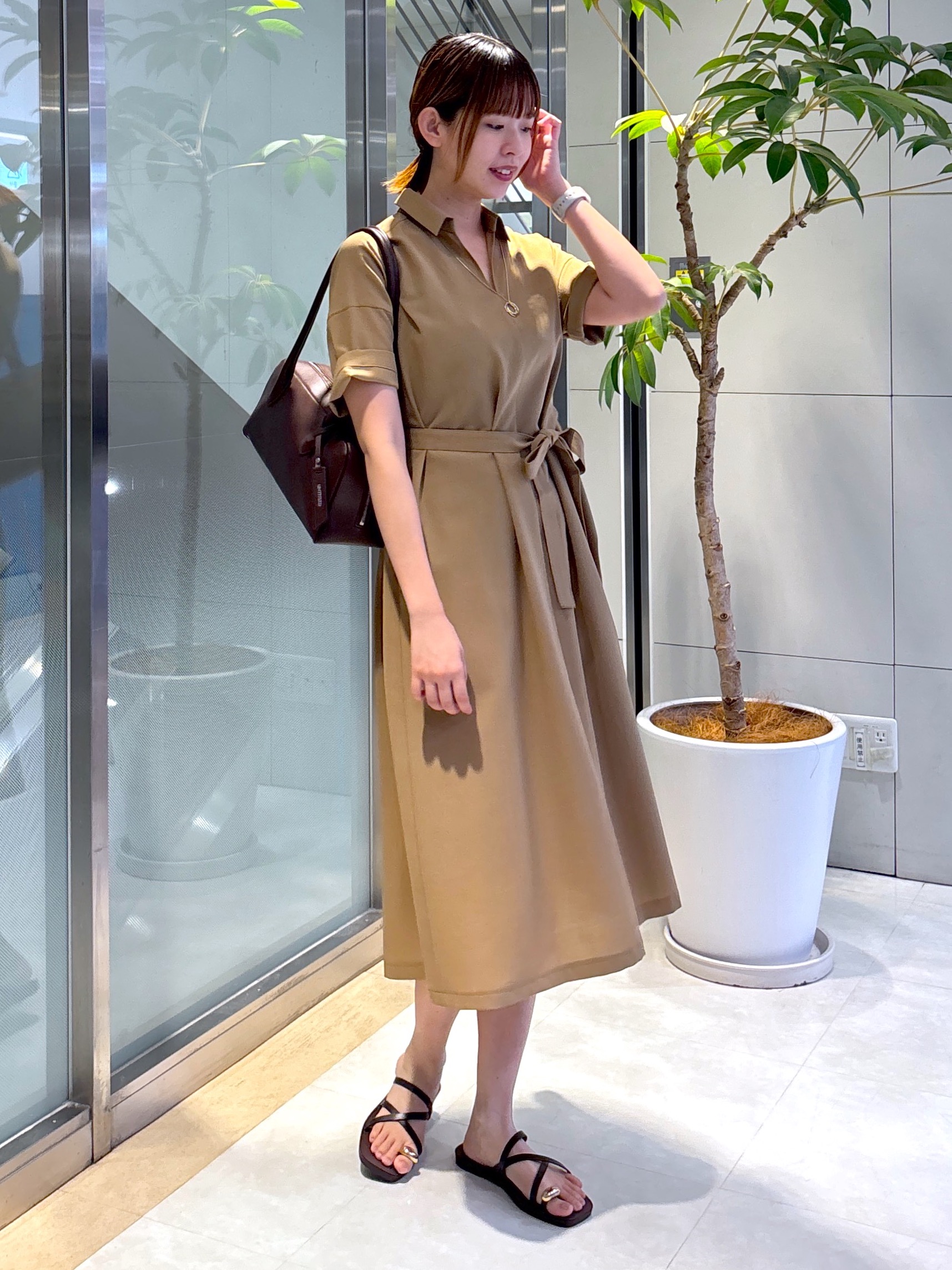 yukaさんの「UNTITLED｜【初秋も活躍/UVカット/接触冷感】エアリークールワンピース」を使ったコーディネート