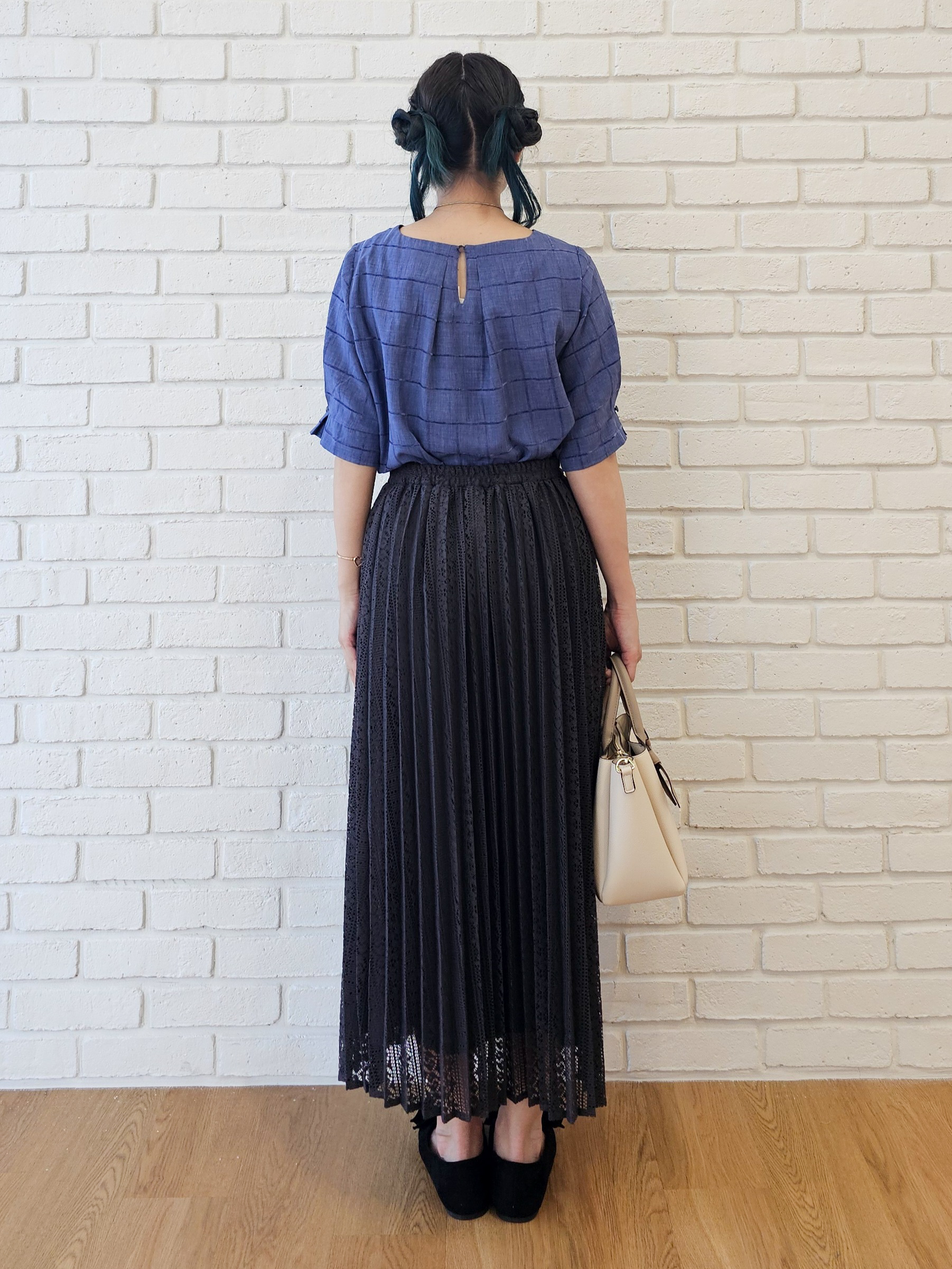 ゆゆさんの「SHOO･LA･RUE｜【セットアップ可/S-LL】1枚で秋気分 モールチェックタックスリーブ ブラウス」を使ったコーディネート