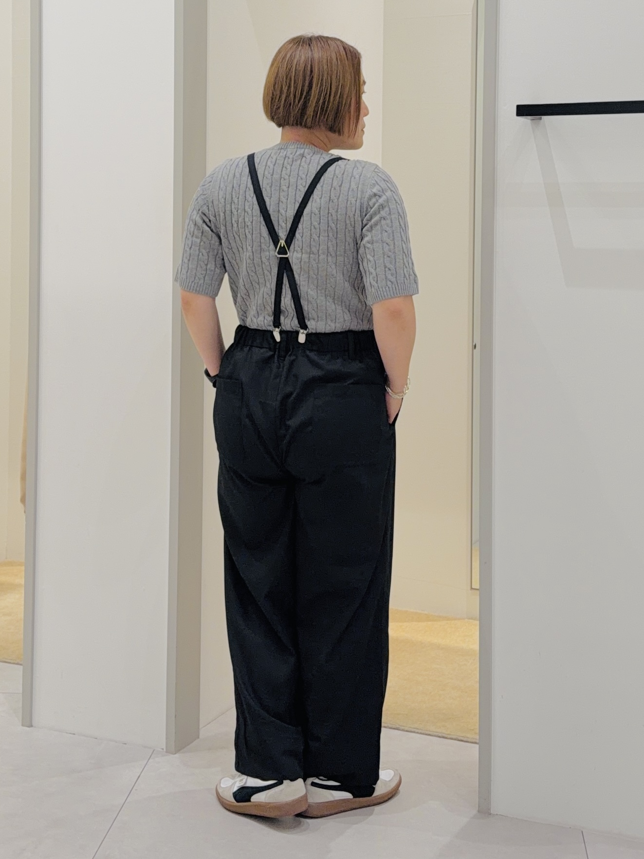 タナさんの「THE SHOP TK｜POLO BCS/ケーブル5分袖ニット」を使ったコーディネート