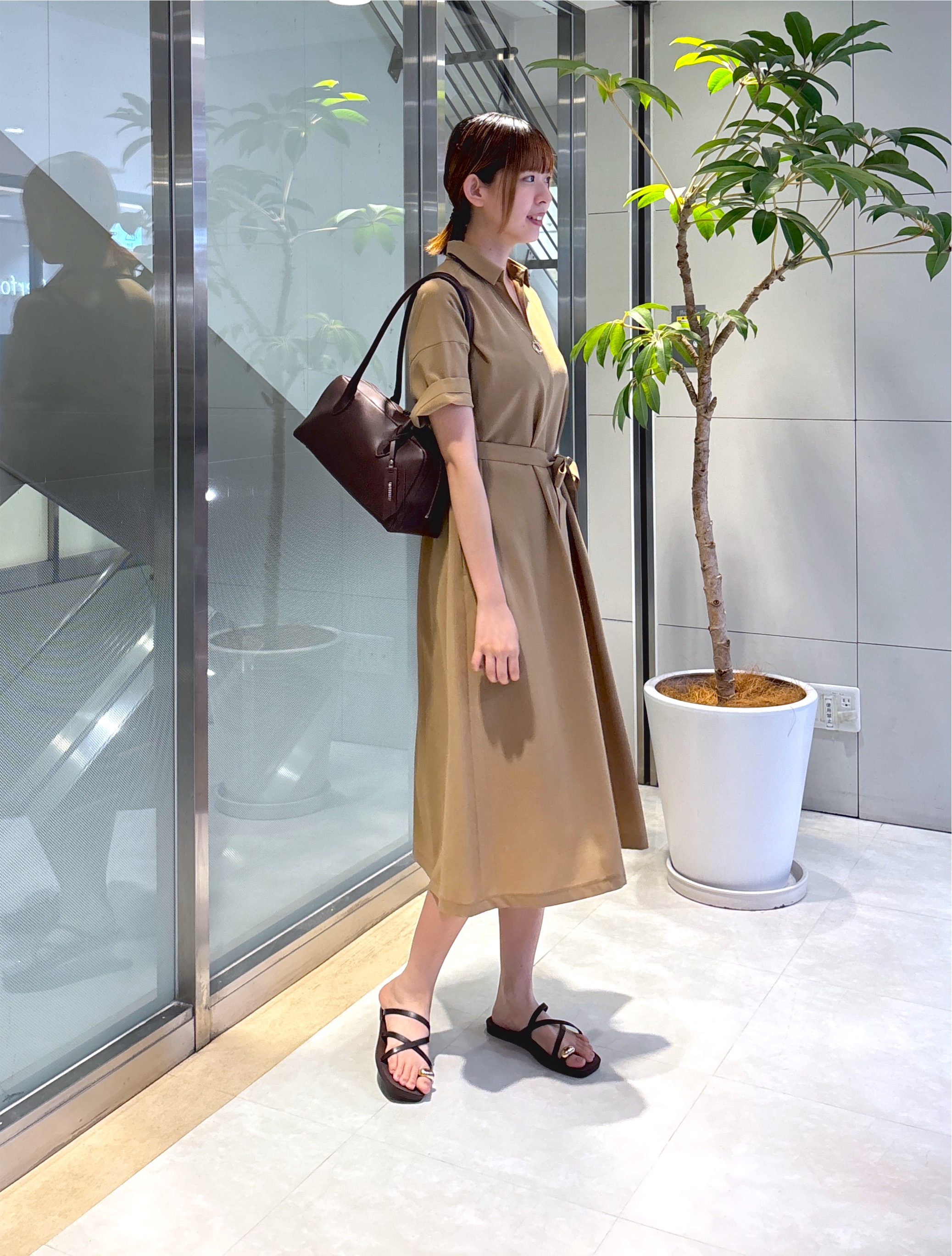 yukaさんの「UNTITLED｜【初秋も活躍/UVカット/接触冷感】エアリークールワンピース」を使ったコーディネート