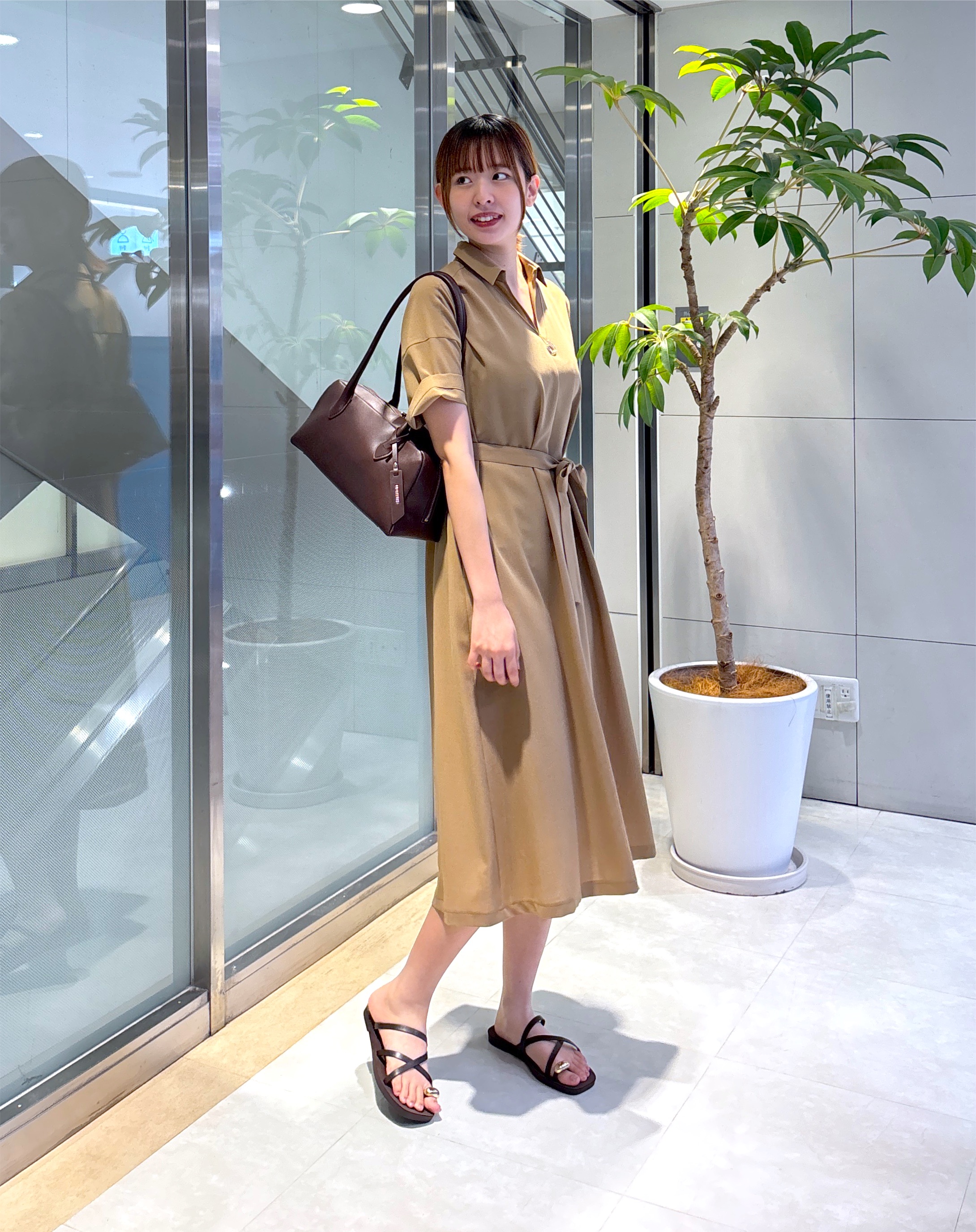 yukaさんの「UNTITLED｜【初秋も活躍/UVカット/接触冷感】エアリークールワンピース」を使ったコーディネート