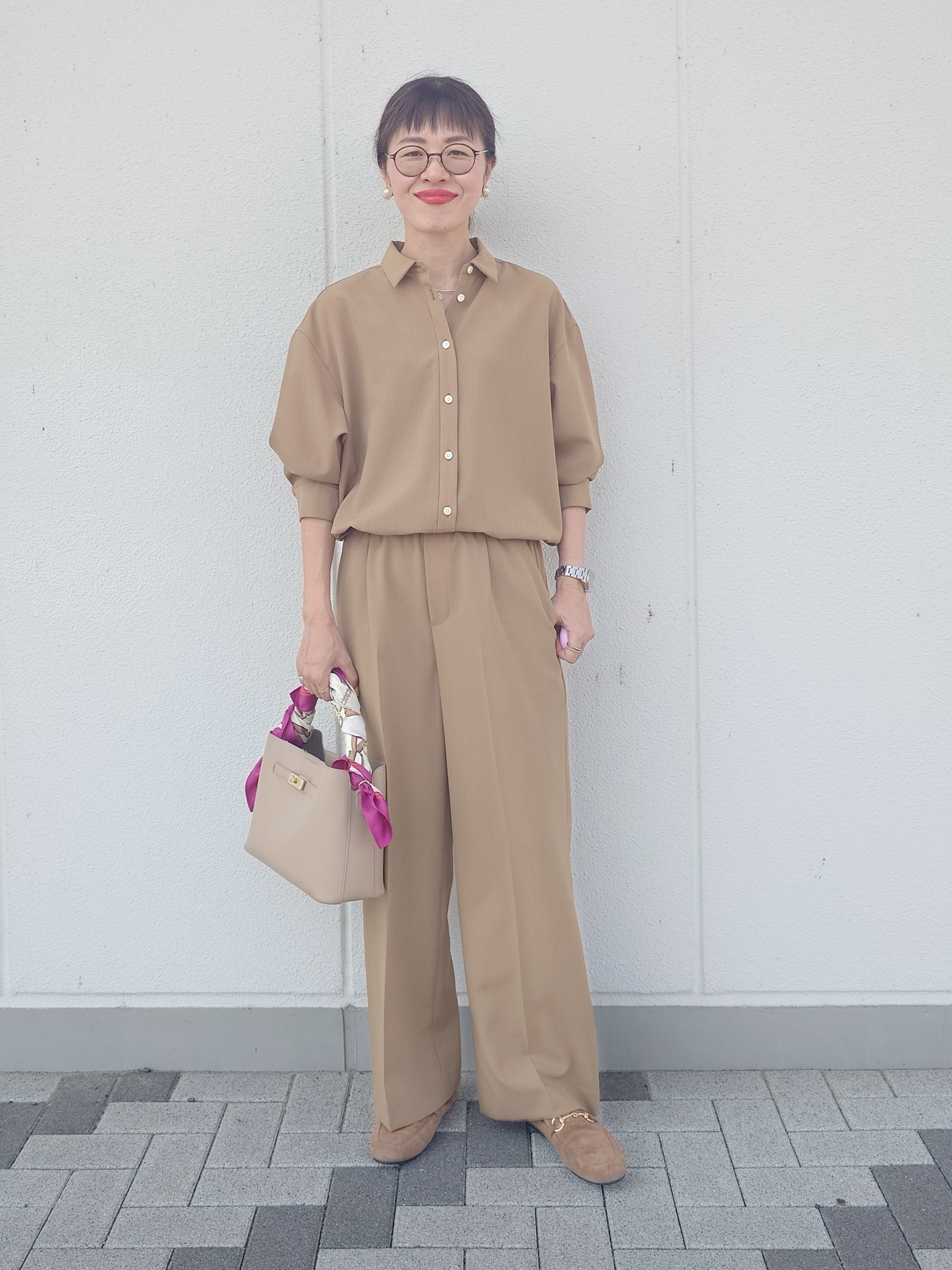 MUTSUKOさんの「UNTITLED｜【秋羽織り/セットアップ可/UVカット】エアリークールドロストシャツ」を使ったコーディネート