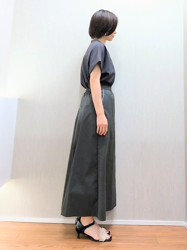 ミズタさんの「UNTITLED｜【セットアップ可/UVカット】エアリークールブラウス」を使ったコーディネート