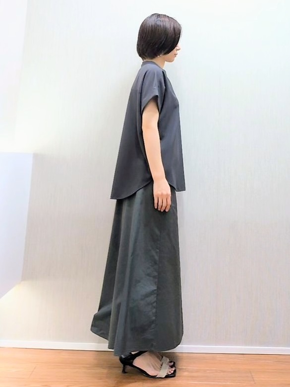 ミズタさんの「UNTITLED｜【セットアップ可/UVカット】エアリークールブラウス」を使ったコーディネート