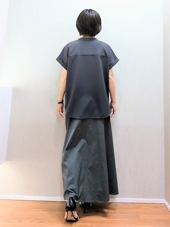 ミズタさんの「UNTITLED｜【セットアップ可/UVカット】エアリークールブラウス」を使ったコーディネート