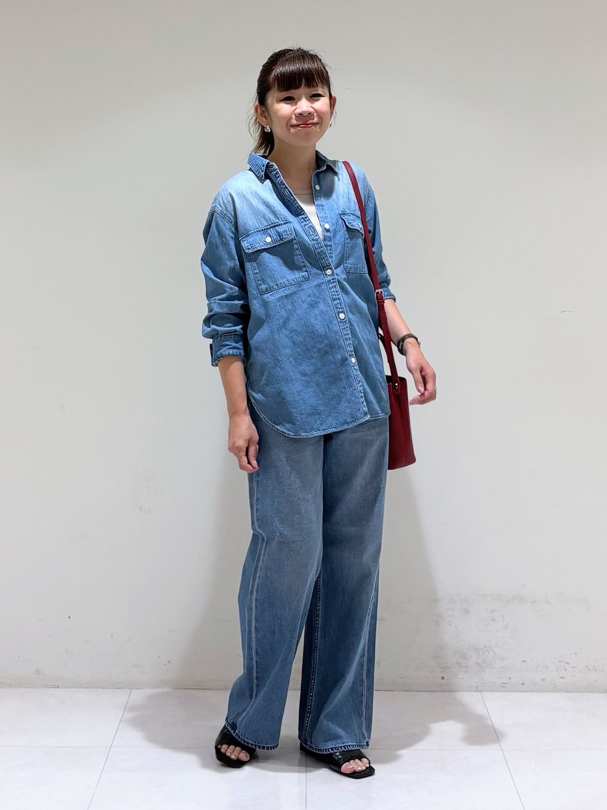 tsuyuさんの「INDIVI｜【2WAY／合皮】ポシェットサイズバッグ」を使ったコーディネート