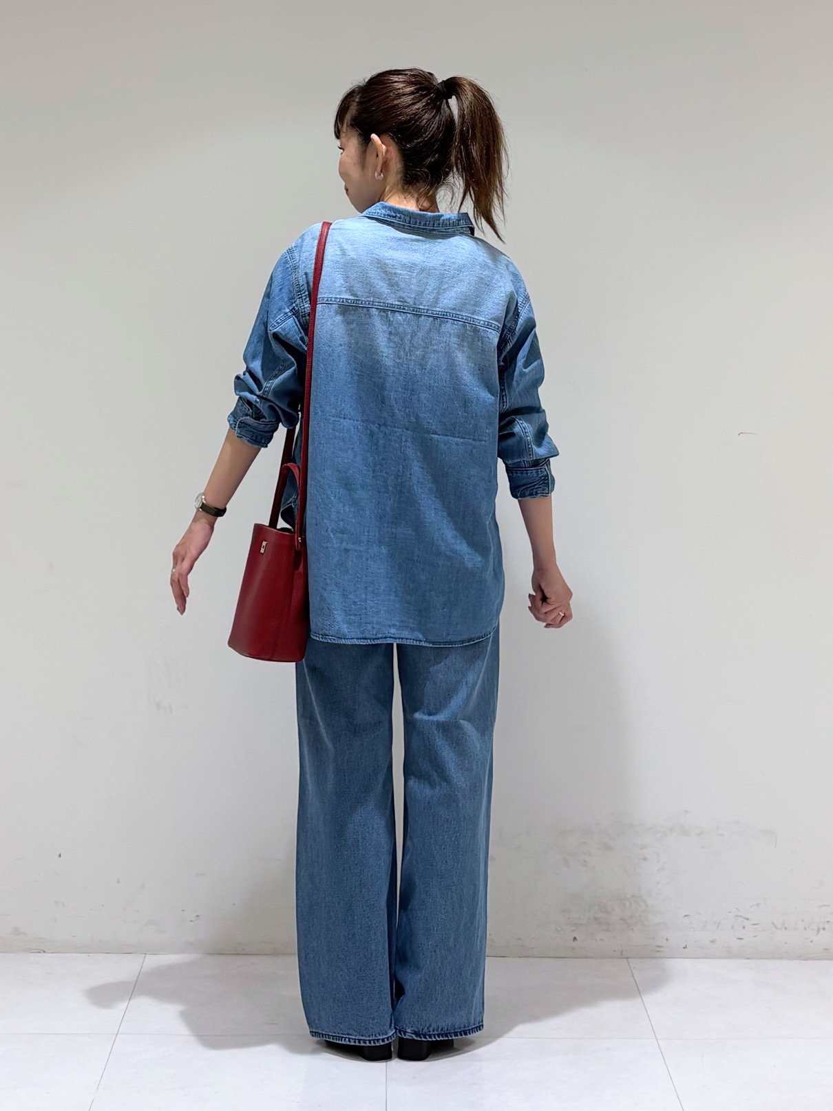 tsuyuさんの「INDIVI｜【2WAY／合皮】ポシェットサイズバッグ」を使ったコーディネート