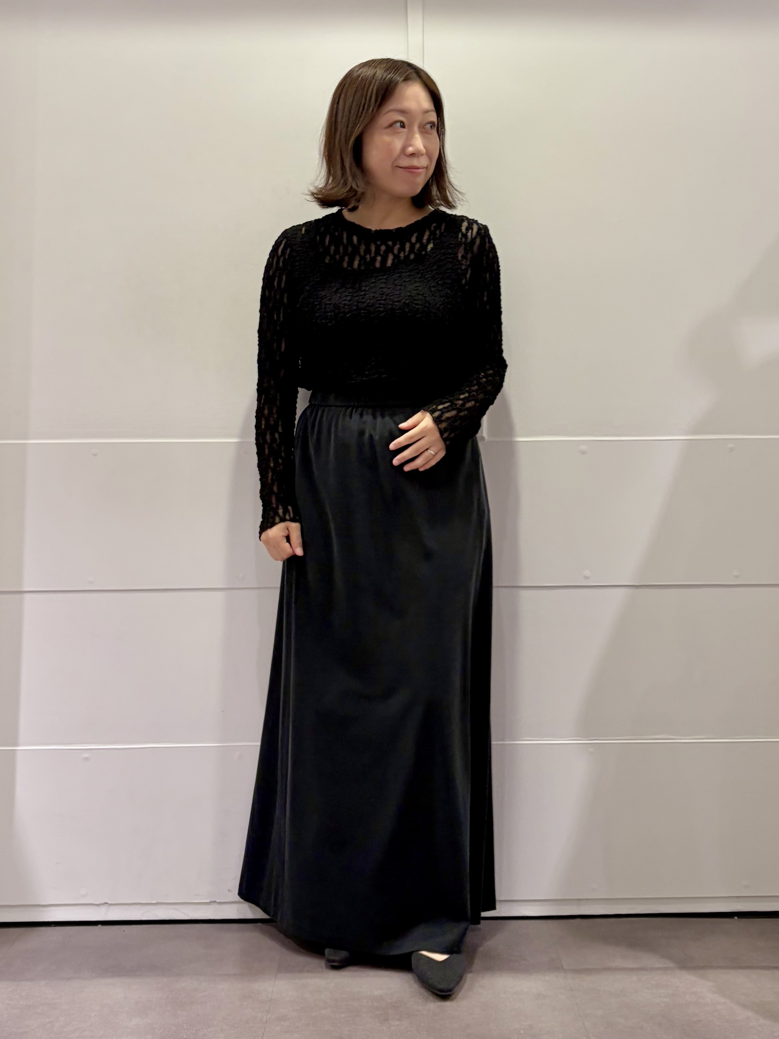 TOKOさんの「UNTITLED｜【羽織りのインナーに】レースプルオーバー」を使ったコーディネート