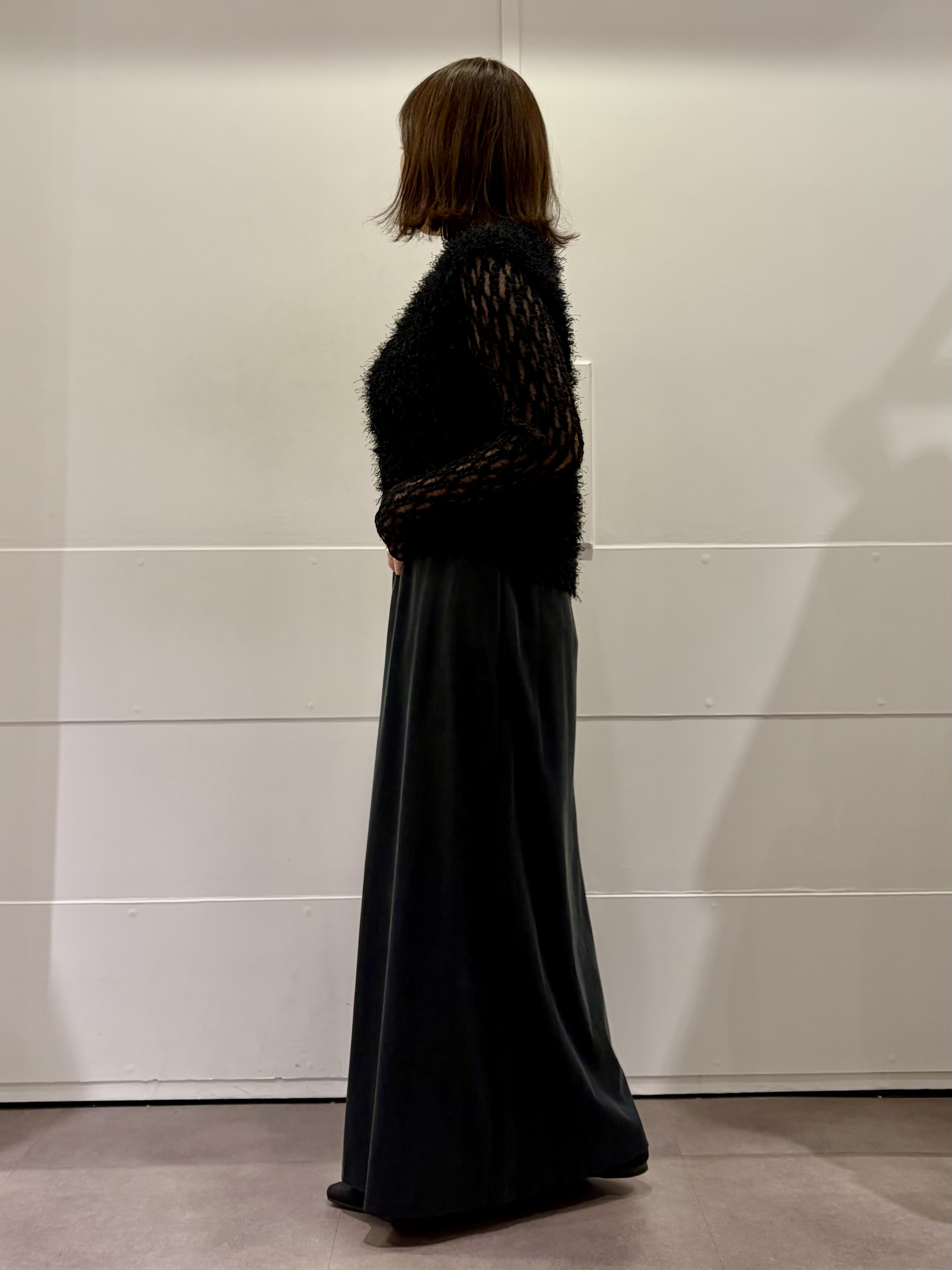 TOKOさんの「UNTITLED｜【羽織りのインナーに】レースプルオーバー」を使ったコーディネート