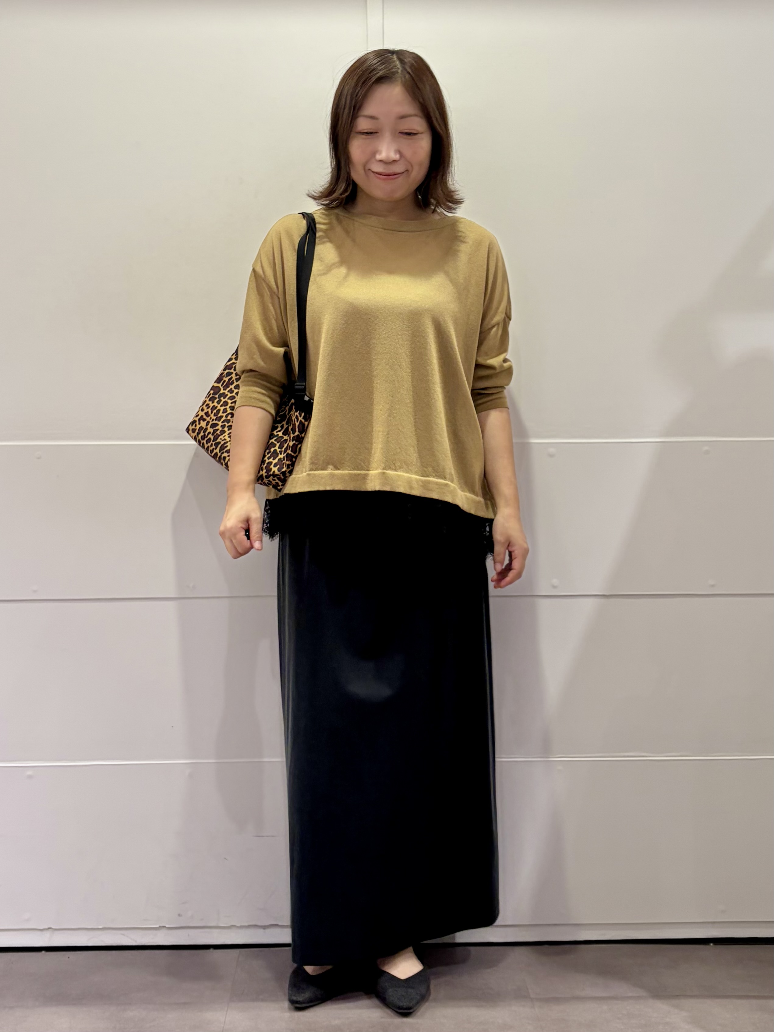 TOKOさんの「UNTITLED｜【一枚で着映え】レースドッキングニットプルオーバー」を使ったコーディネート