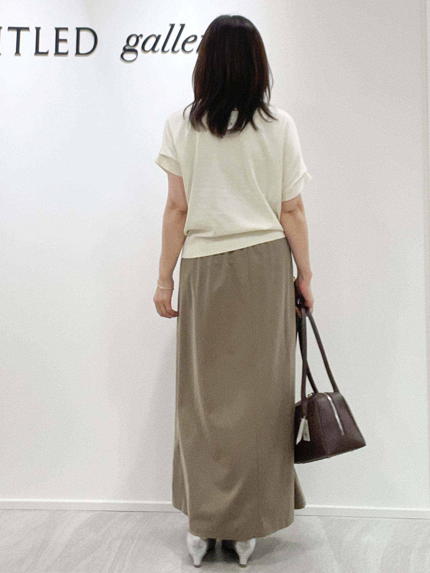 めいさんの「UNTITLED｜【肌に張りつきにくい/前後2WAY】ドライタッチコットンプルオーバー」を使ったコーディネート