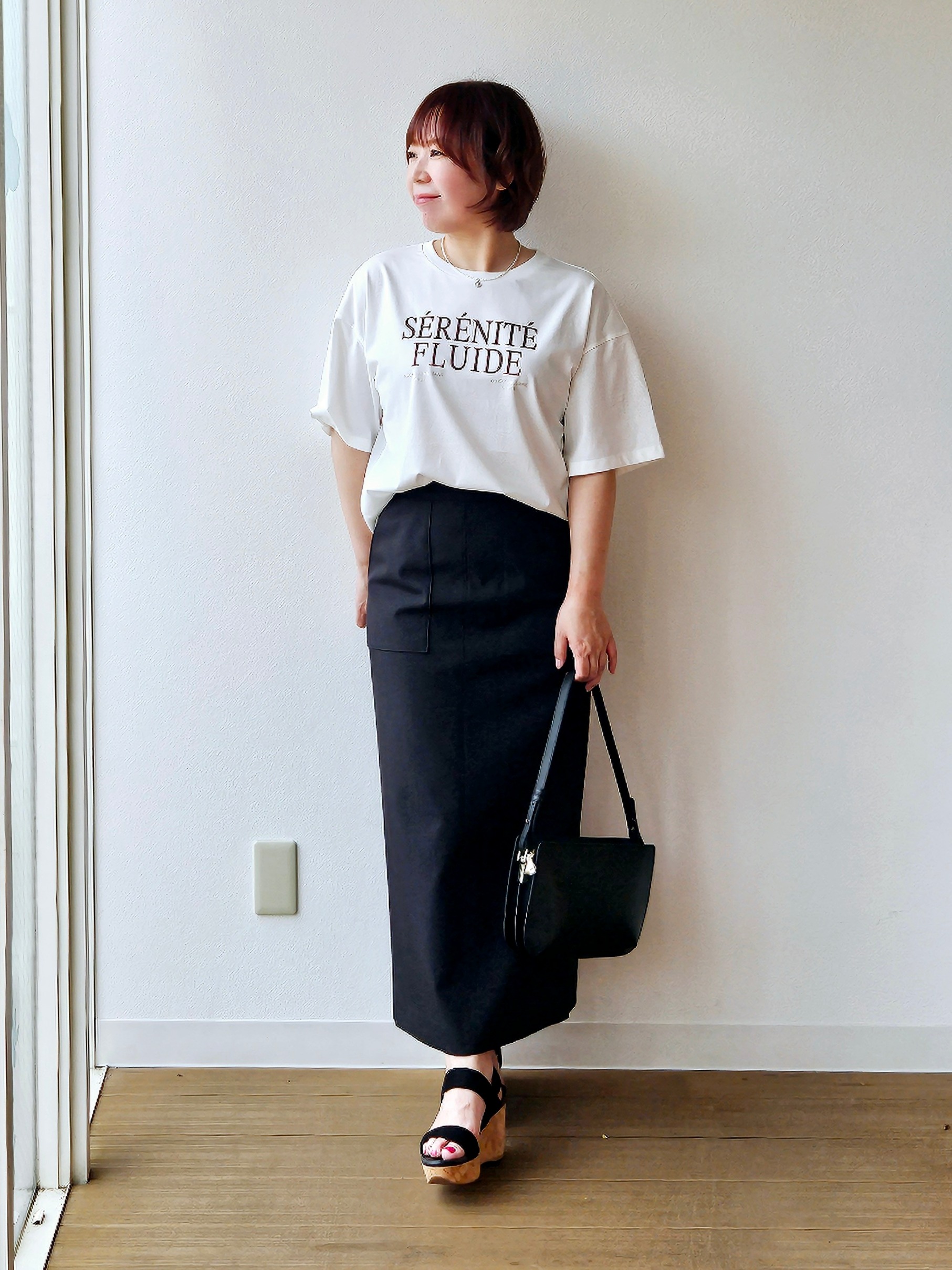 やじまさんの「UNTITLED｜ベロアプリントロゴT」を使ったコーディネート
