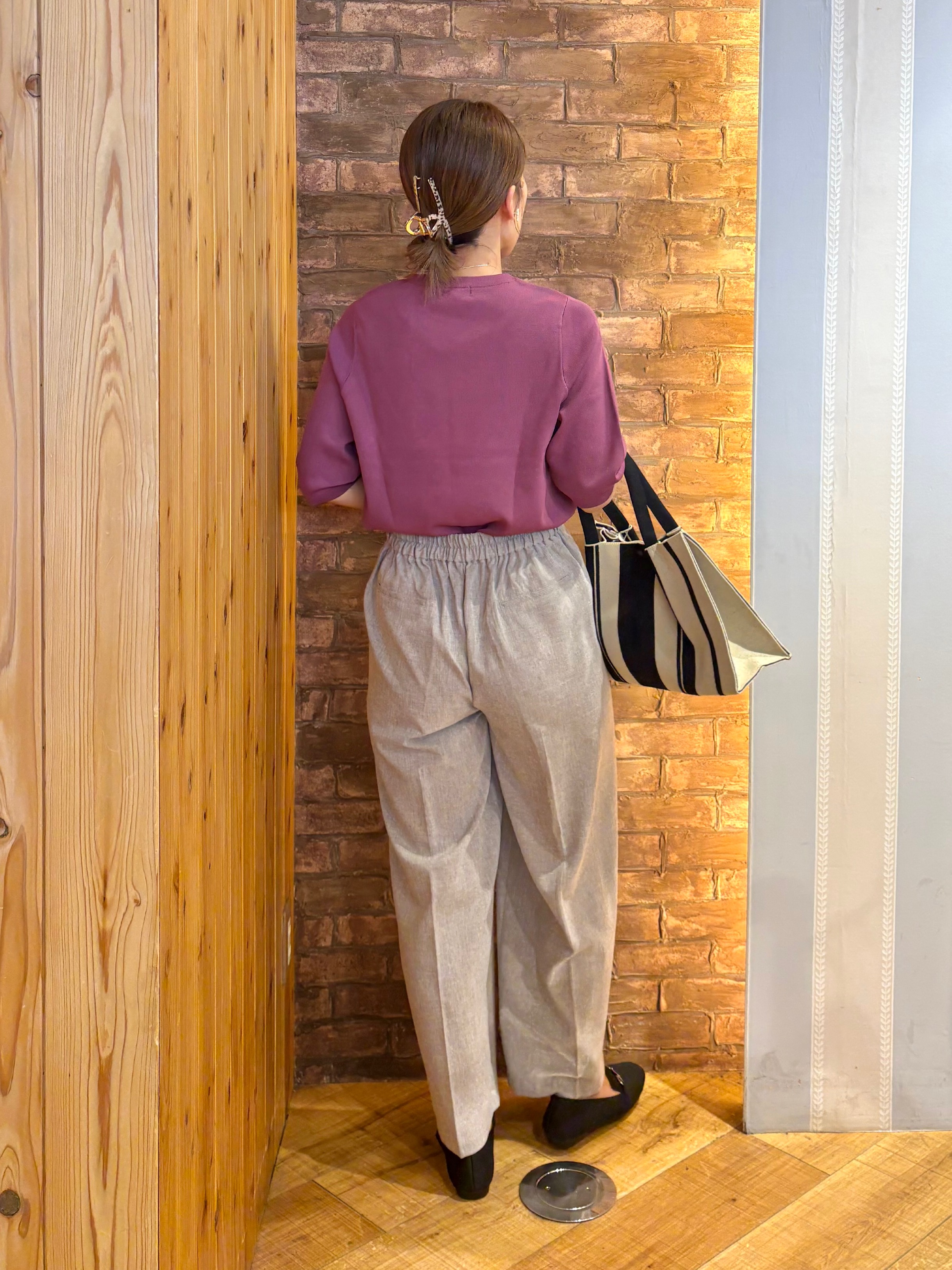 mieさんの「SHOO･LA･RUE｜【ガンガン洗える/毛玉になりにくい】二の腕見せない 5分袖ニット」を使ったコーディネート