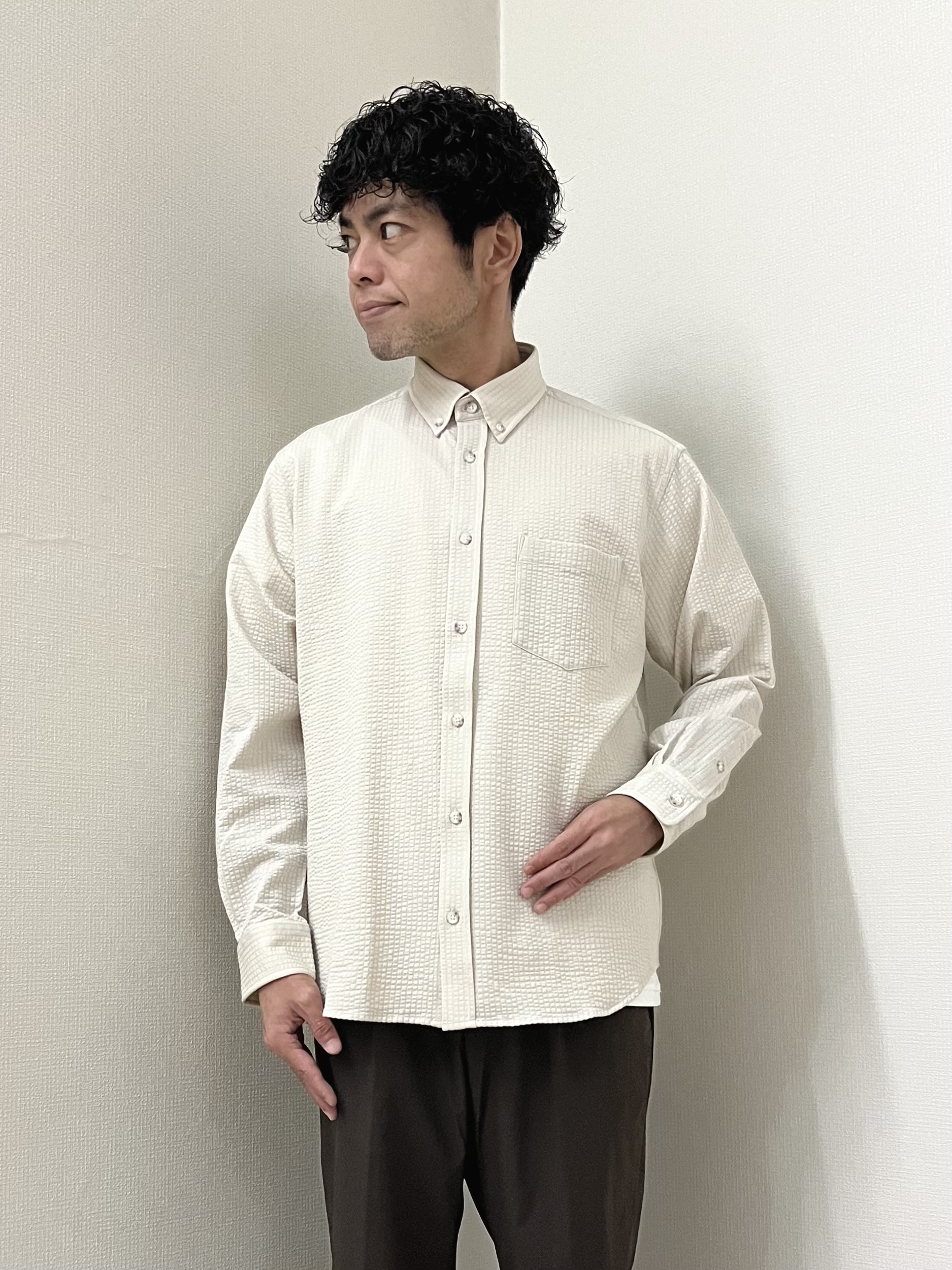 URAさんの「TAKEO KIKUCHI｜3Dナイロンストレッチ ジャケット」を使ったコーディネート