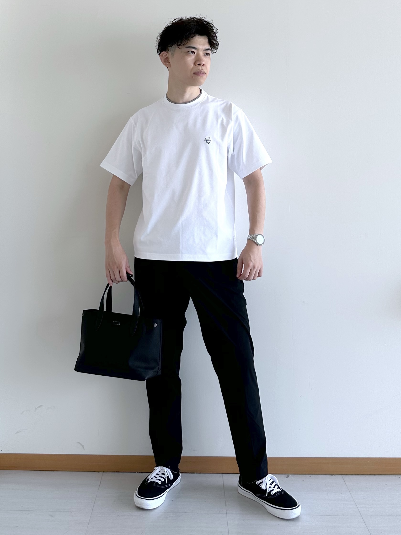 イッシーさんの「TAKEO KIKUCHI｜3Dナイロンストレッチ ジャケット」を使ったコーディネート