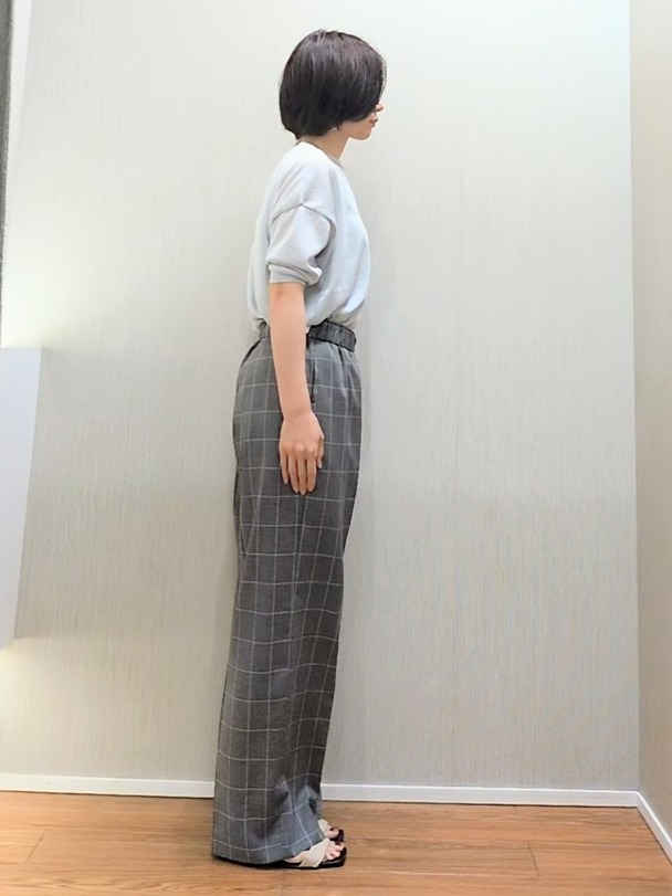 ミズタさんの「UNTITLED｜【一枚で着映え】レースドッキングニットプルオーバー」を使ったコーディネート
