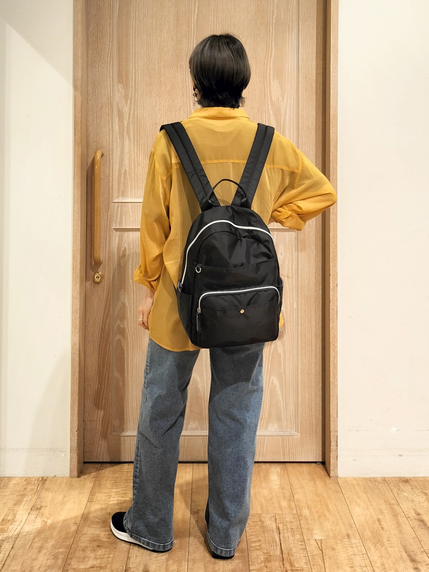 YUKIさんの「SHOO･LA･RUE｜【洗濯機可】ダブルポケット 楊柳しぼしぼシアーシャツ」を使ったコーディネート