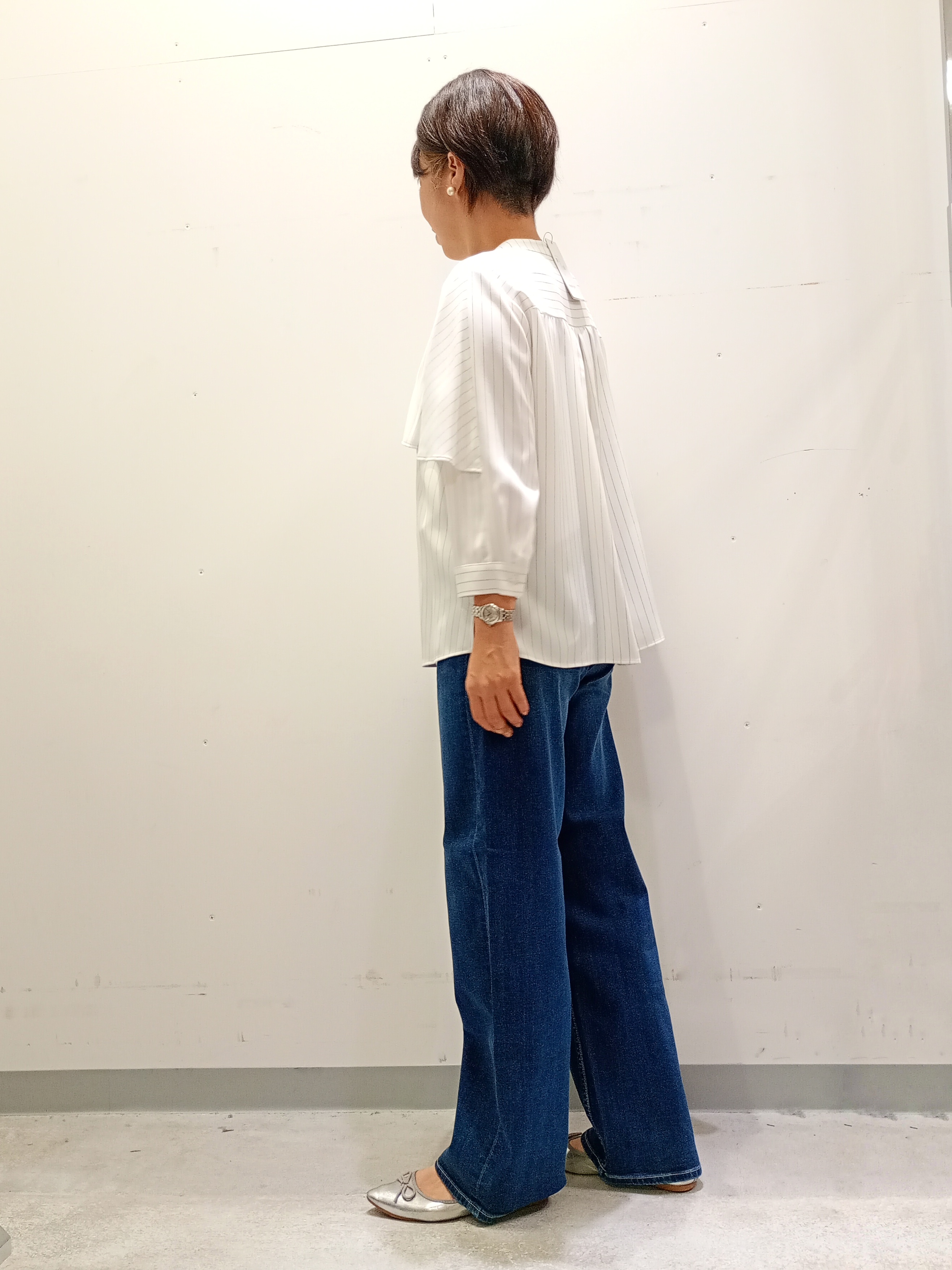 Kさんの「INDIVI｜【シアー／軽羽織】ドルマン袖ニットカーディガン」を使ったコーディネート