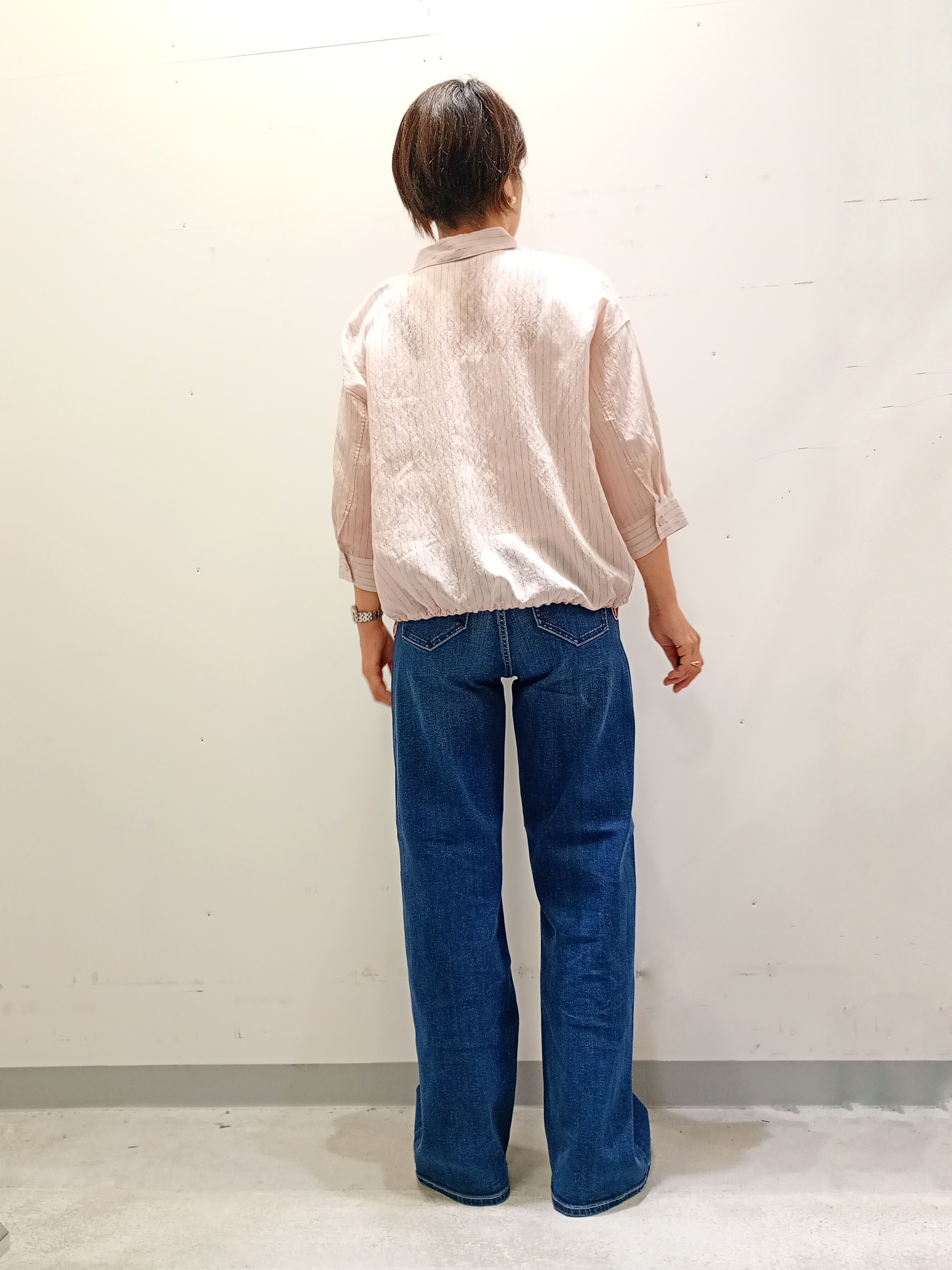 Kさんの「INDIVI｜【シアー／7分袖】体型カバーゆったりシャツ」を使ったコーディネート