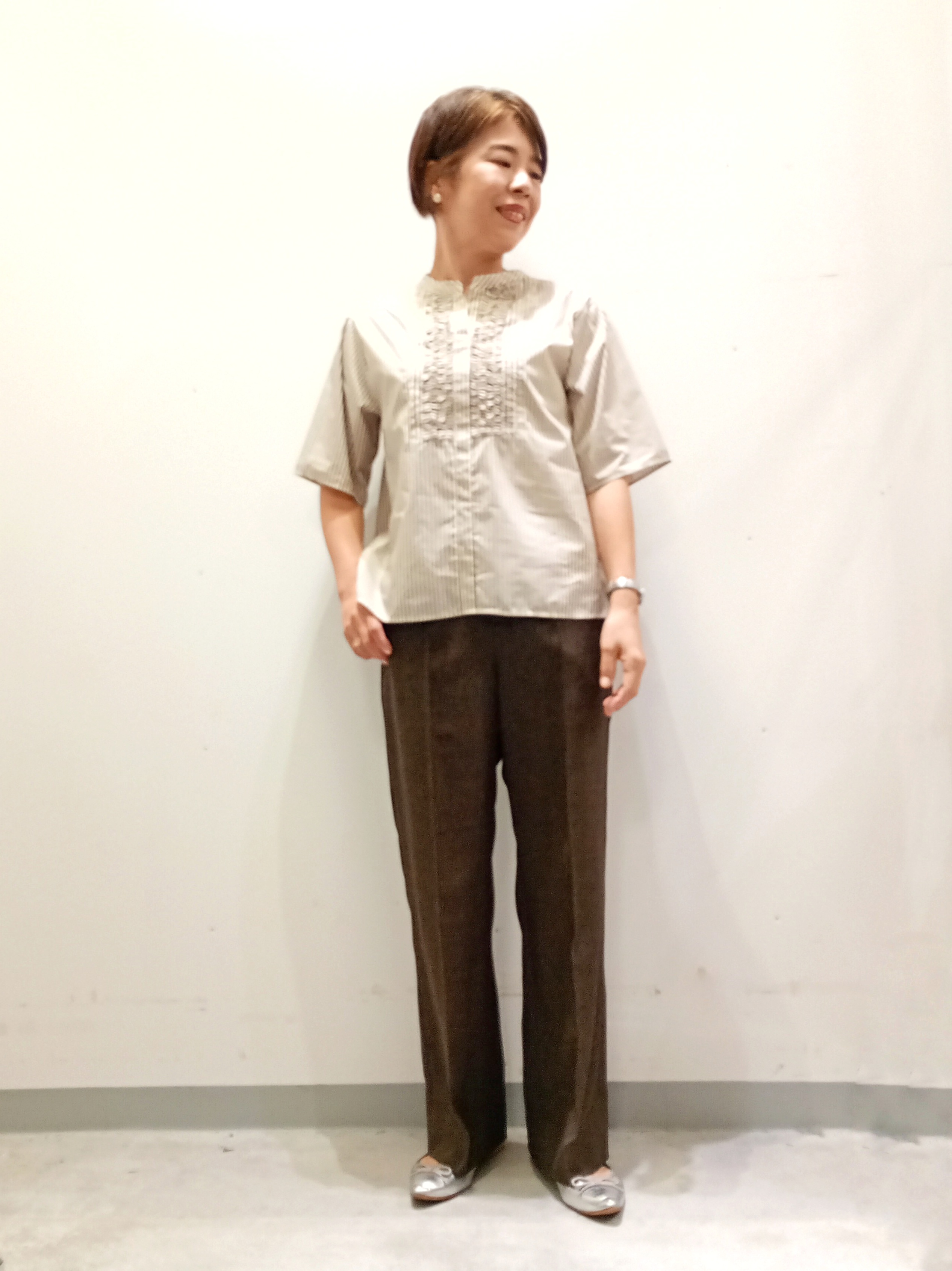 Kさんの「INDIVI｜【UVケア／接触冷感】リネン風チェックストレートパンツ」を使ったコーディネート