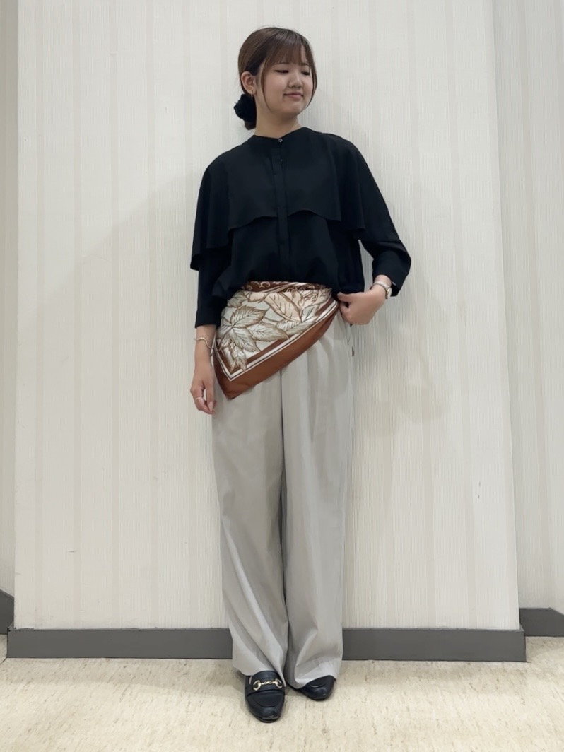 ちひさんの「INDIVI｜【褒められパンツ／洗える／ウエストゴム】ワイドタックパンツ」を使ったコーディネート