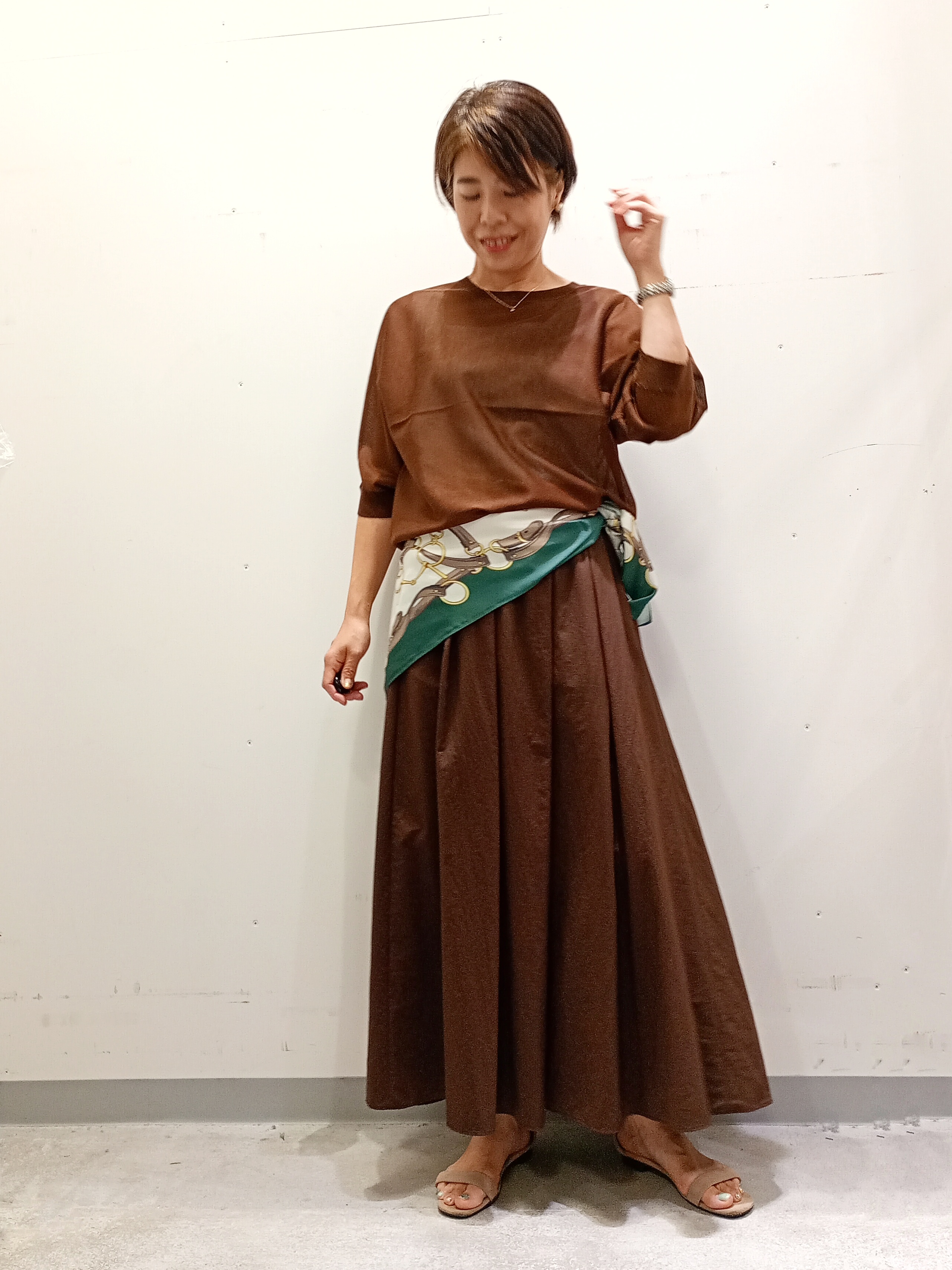 Kさんの「INDIVI｜【体型カバー／洗える】シアードルマンニット」を使ったコーディネート