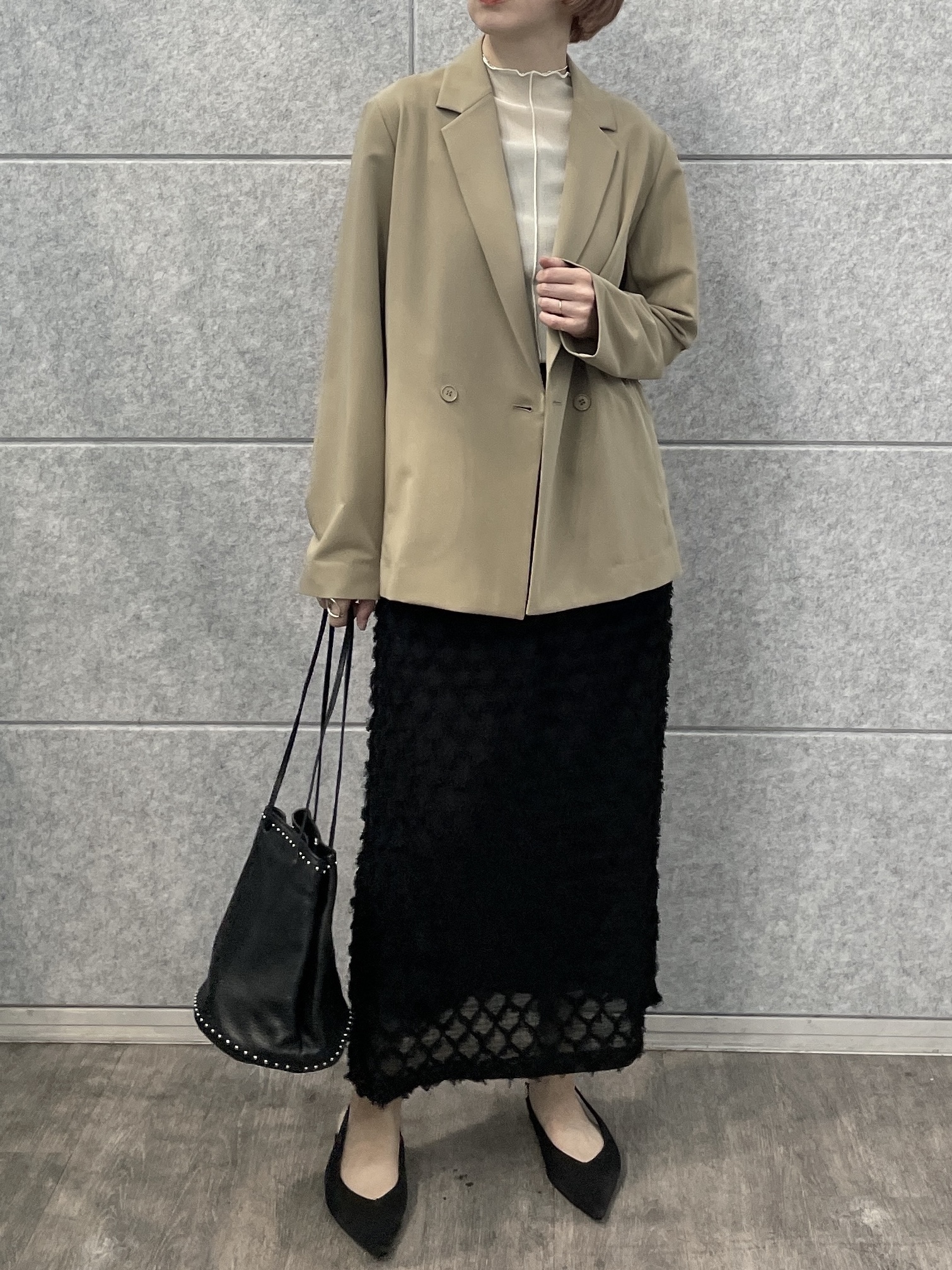 mikuさんの「INDIVI｜Comfy Set Up｜ダブルブレストイージージャケット【LIVE紹介／上枝みどりさん着用／セット」を使ったコーディネート